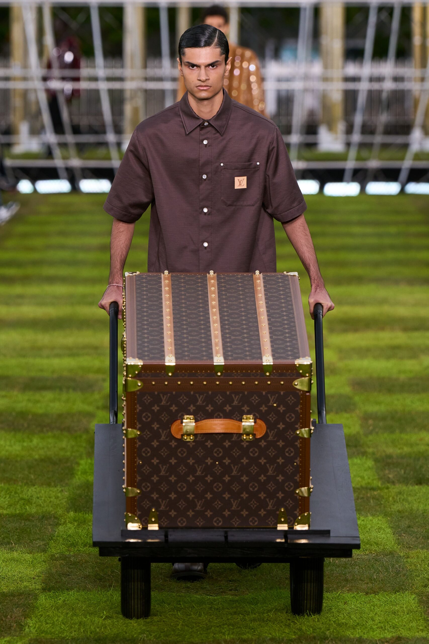 brown cotton short-sleeve collared relaxed shirt