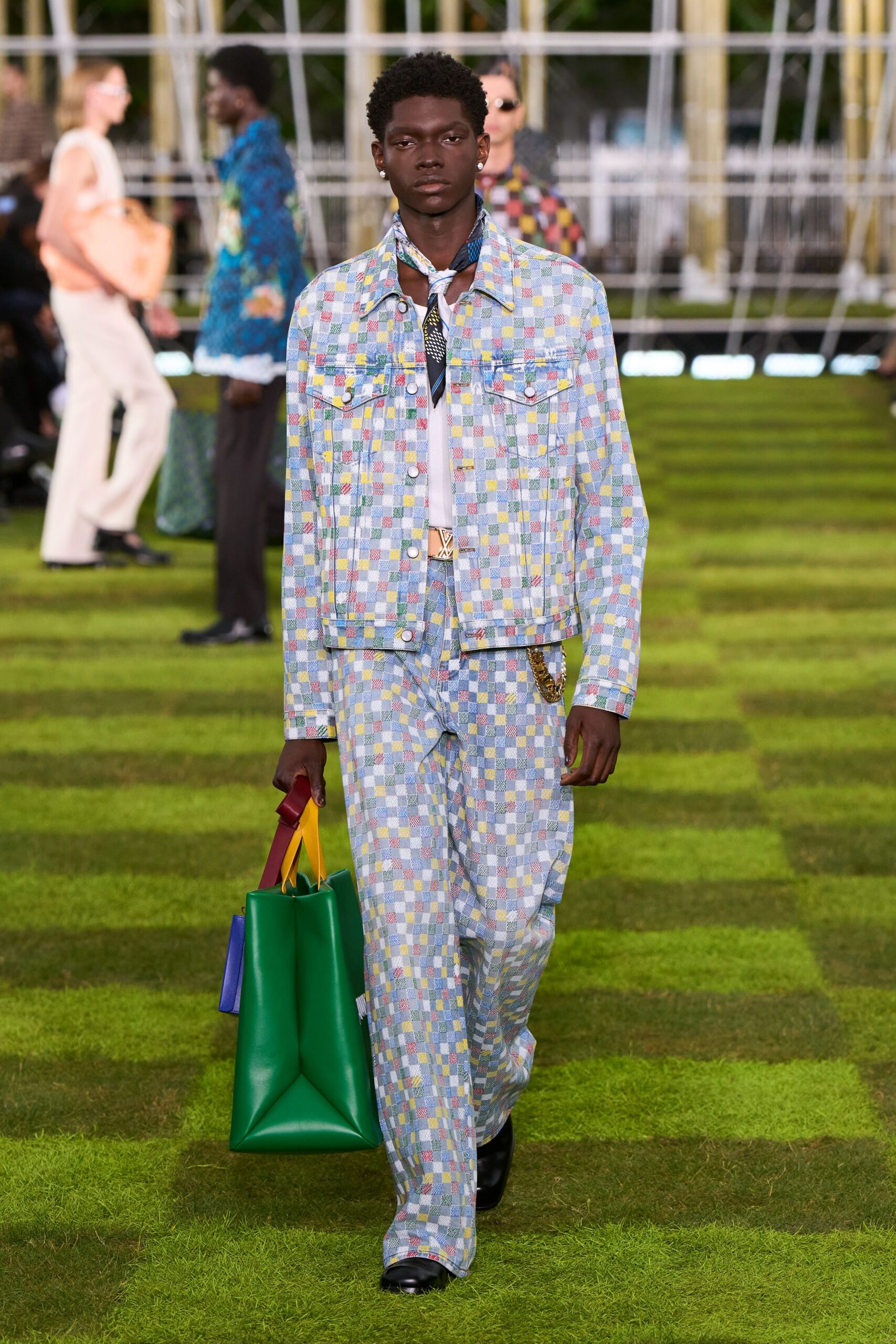 Louis Vuitton Spring 2025 Menswear Look 78