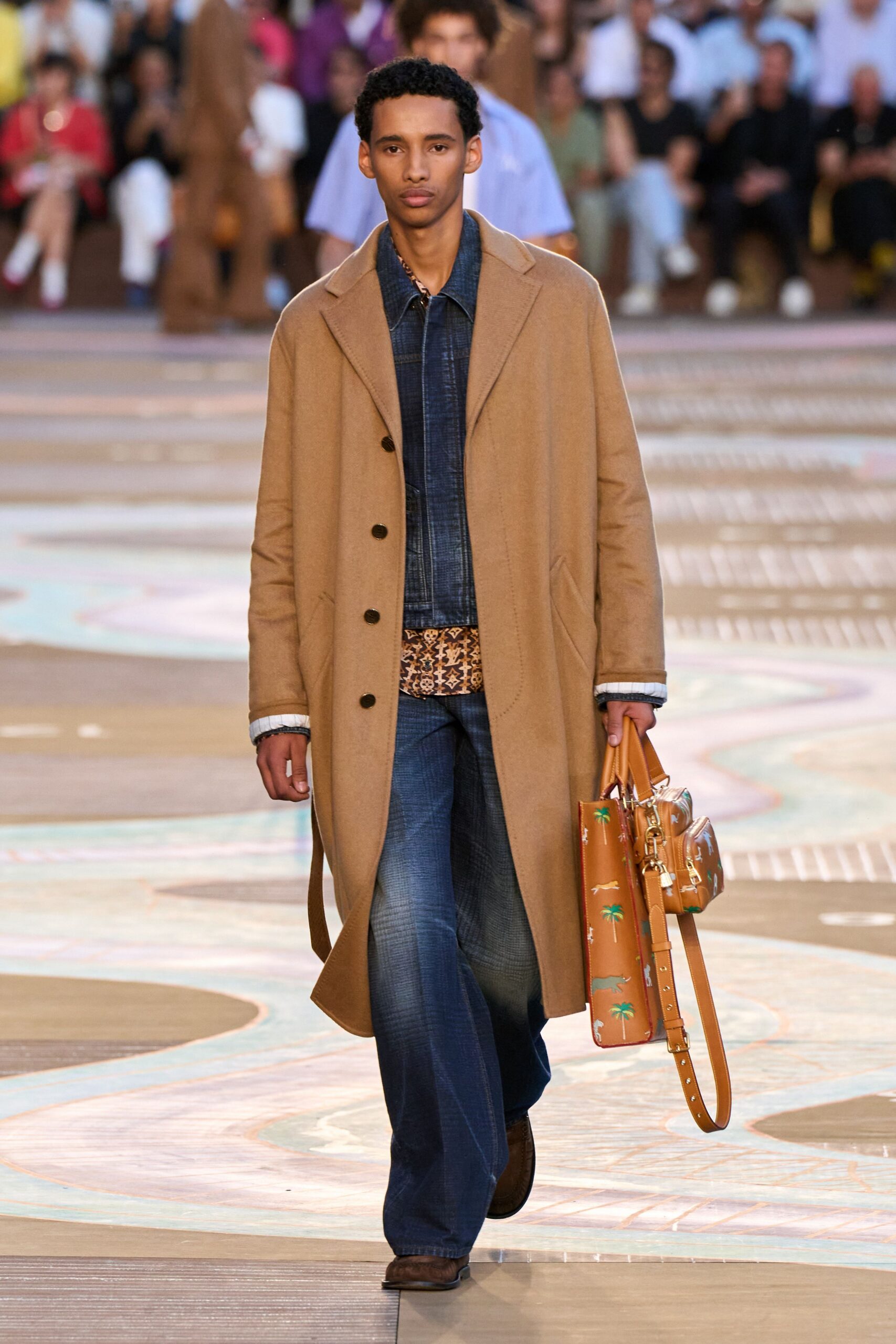 beige wool long-sleeve collared relaxed coat