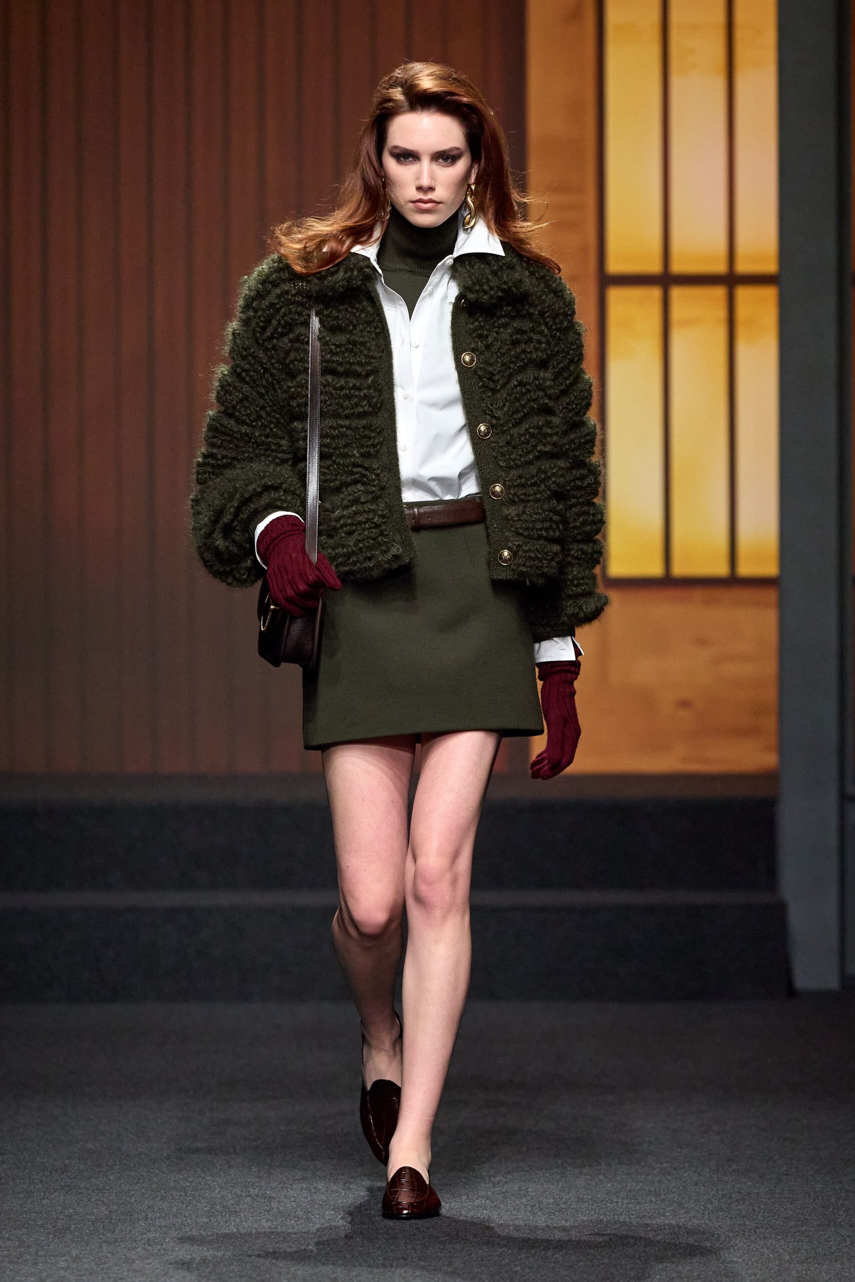 green wool long-sleeve collared fitted textured coat