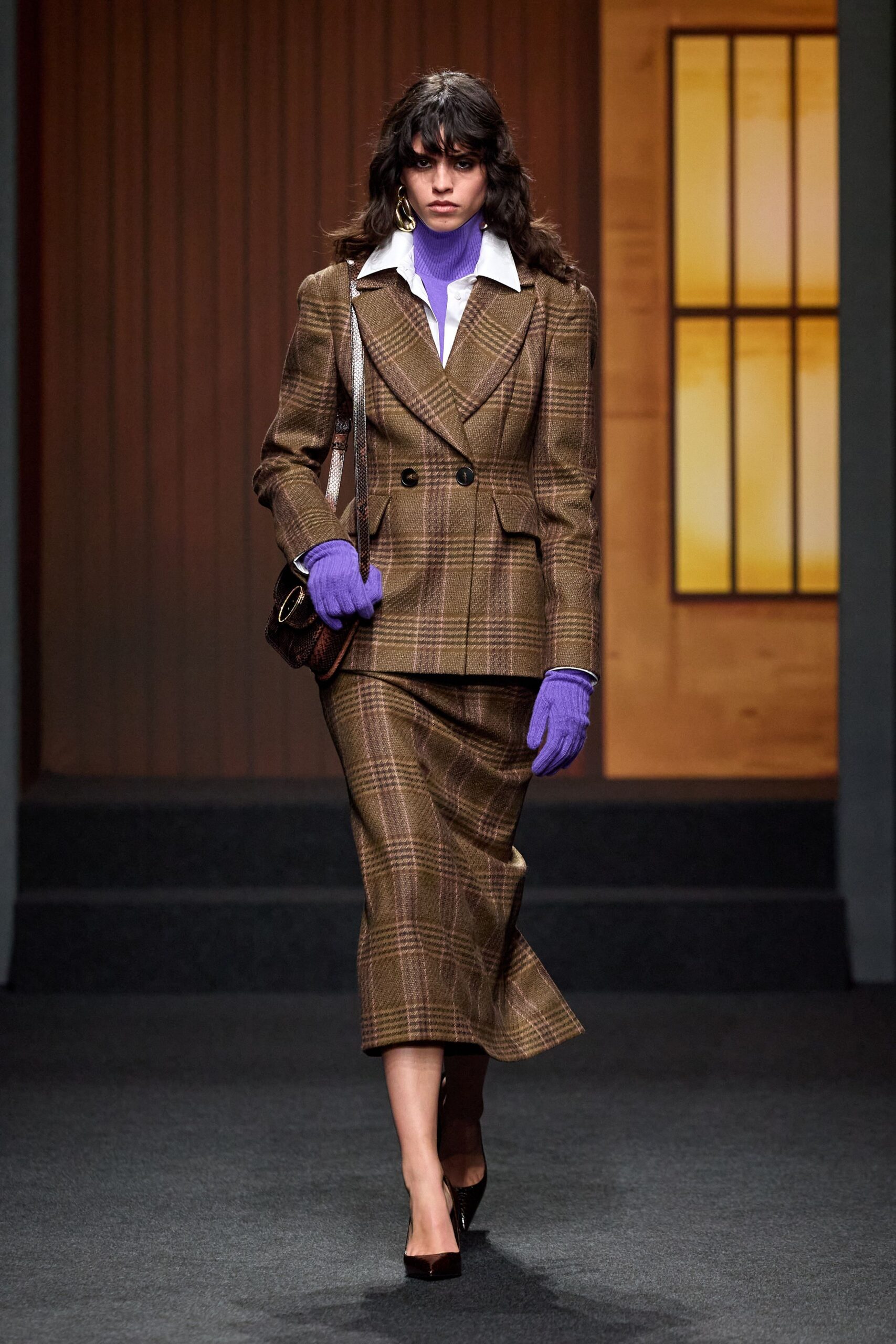 purple cotton long-sleeve turtleneck fitted top