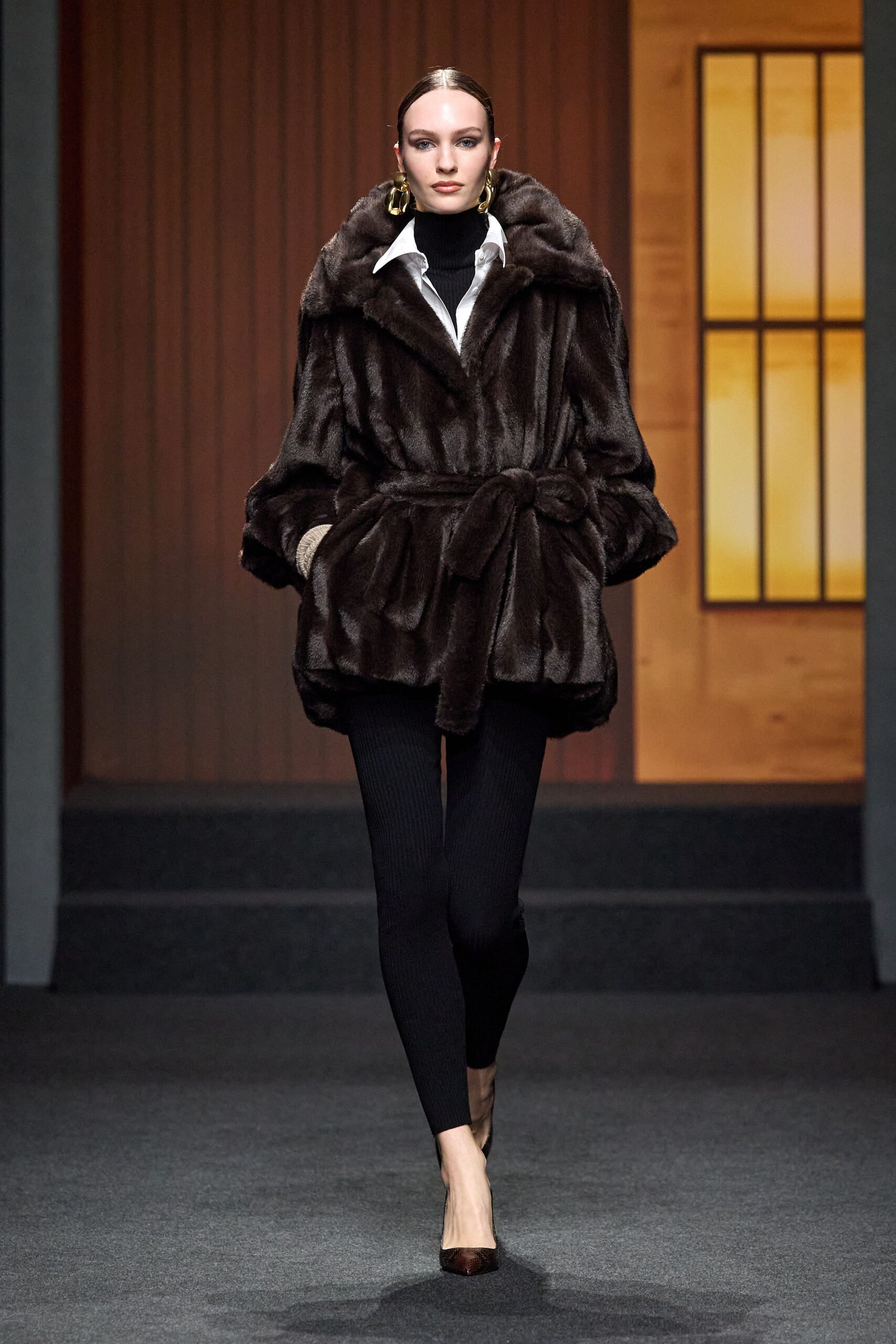 brown faux-fur long-sleeve collared relaxed belted coat