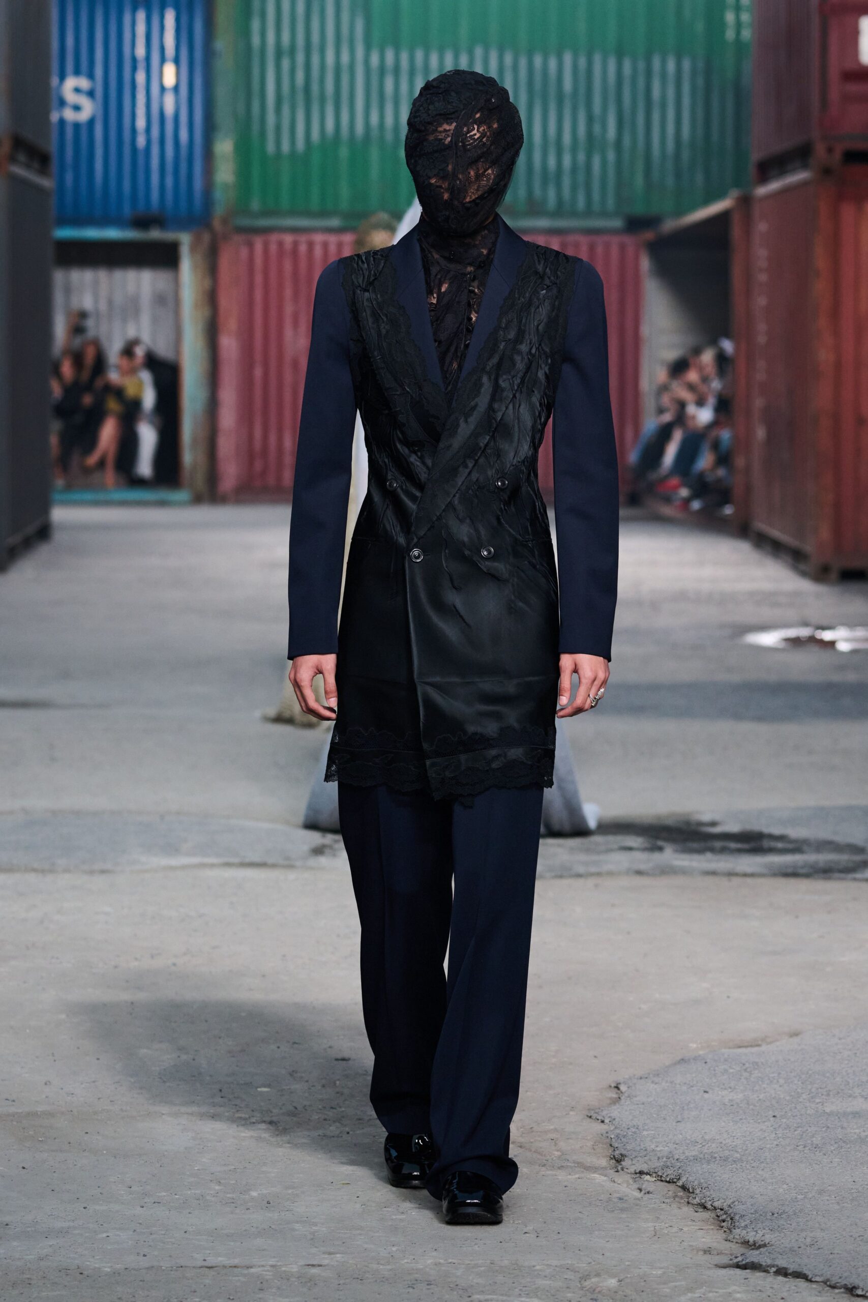 black silk long-sleeve collared fitted layered embroidered blazer