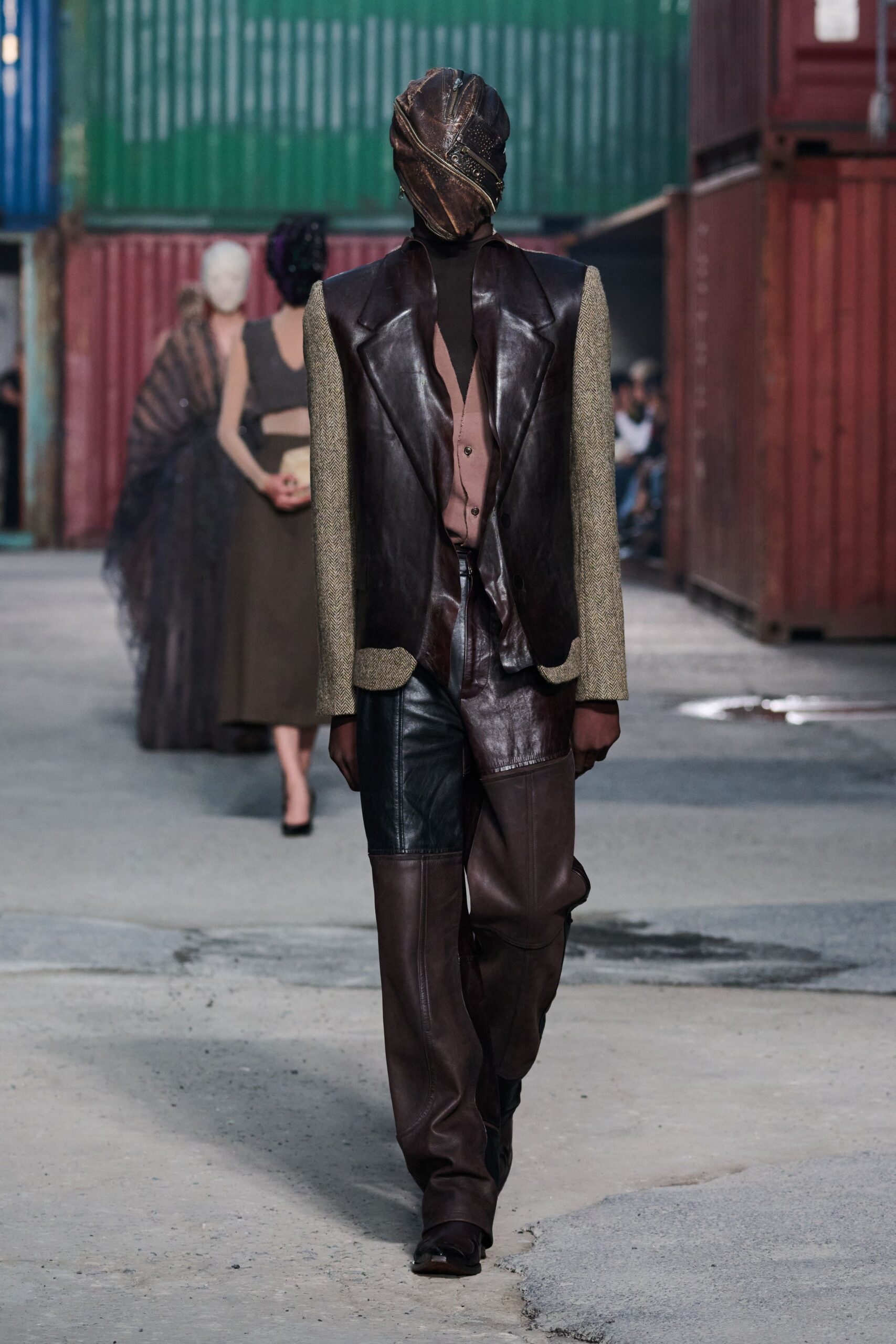 brown leather slim zippered pants