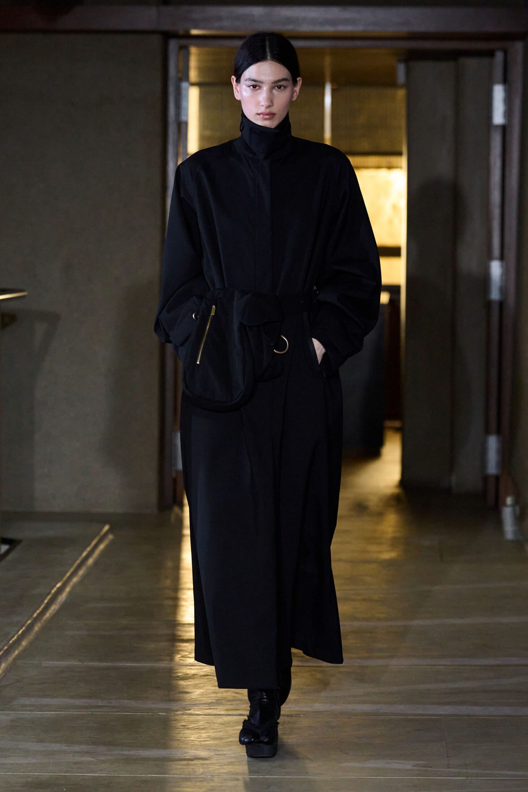 black relaxed coat with shoes