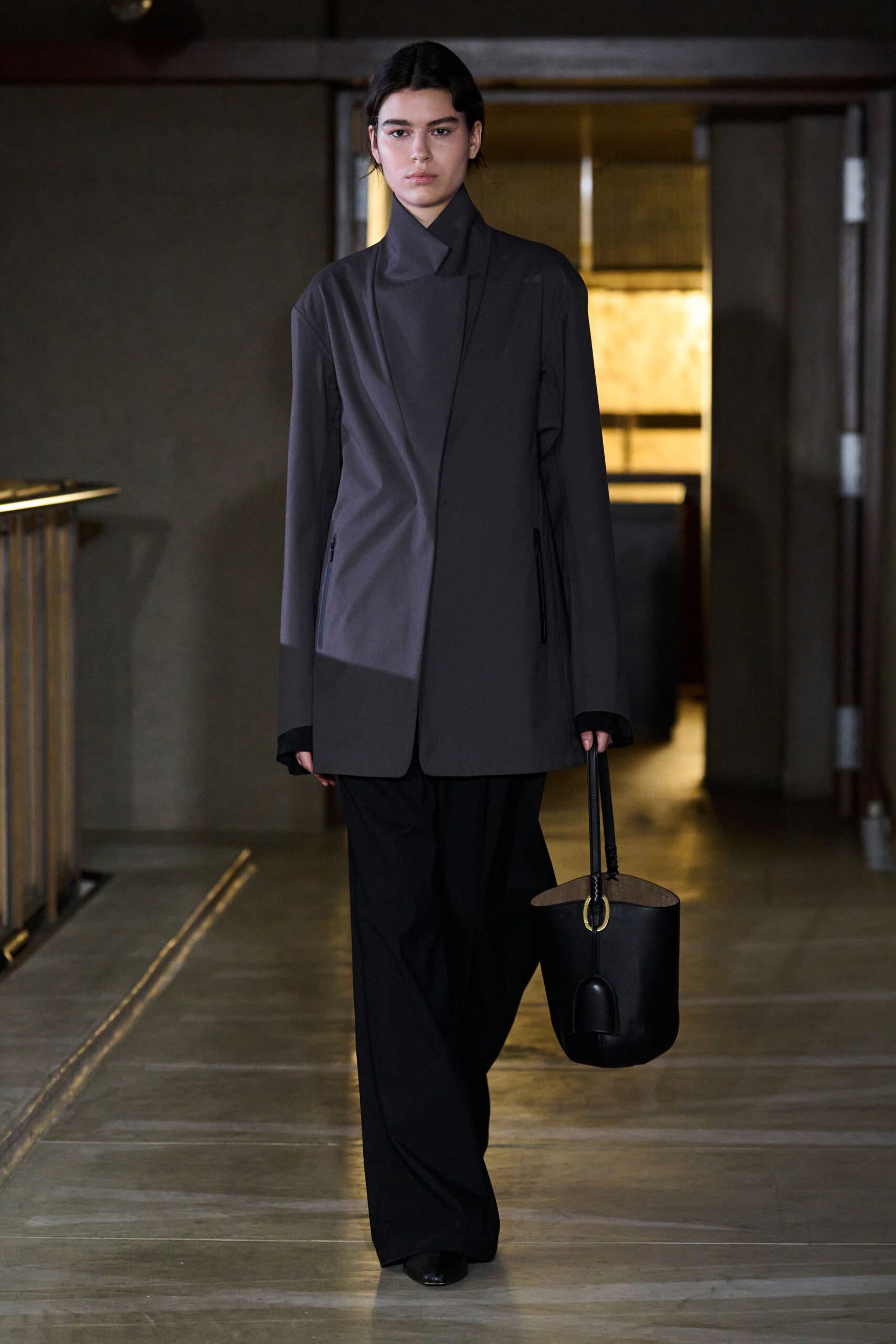 black gray relaxed jacket with bag