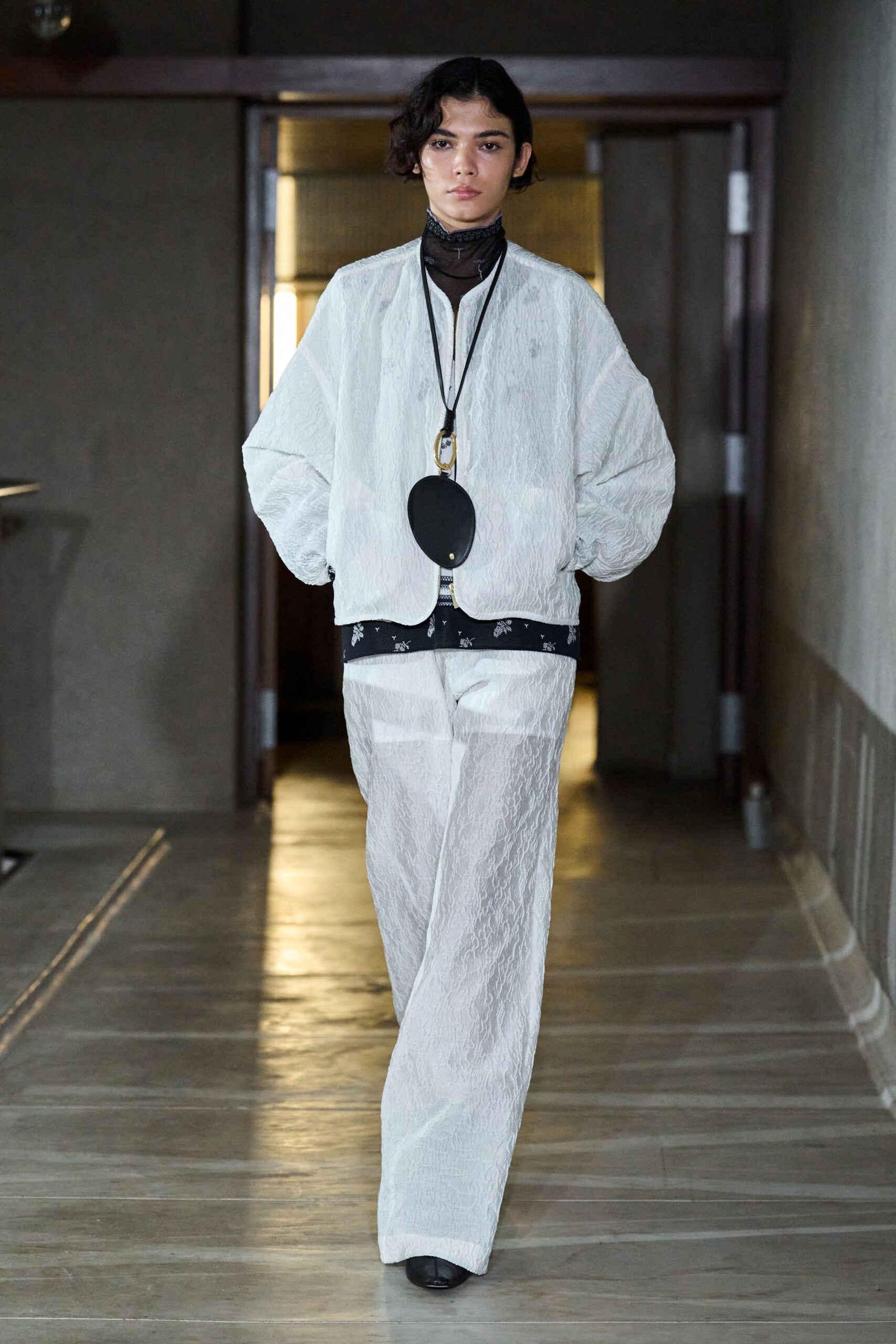 white cotton long-sleeve collared relaxed zippered jacket