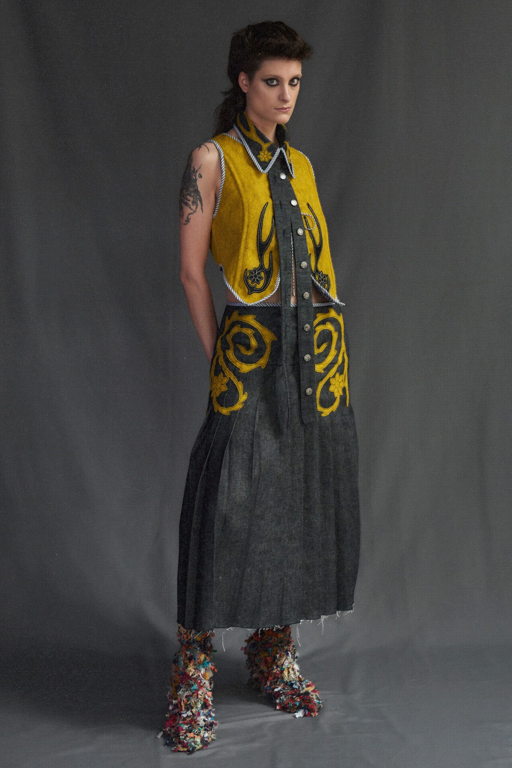 yellow denim sleeveless collared fitted pleated buttoned dress