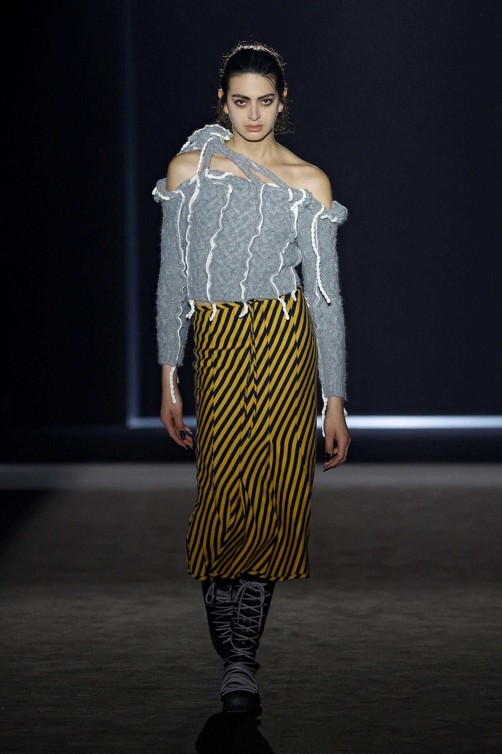 ManéMané Spain Fall 2025 Look 11