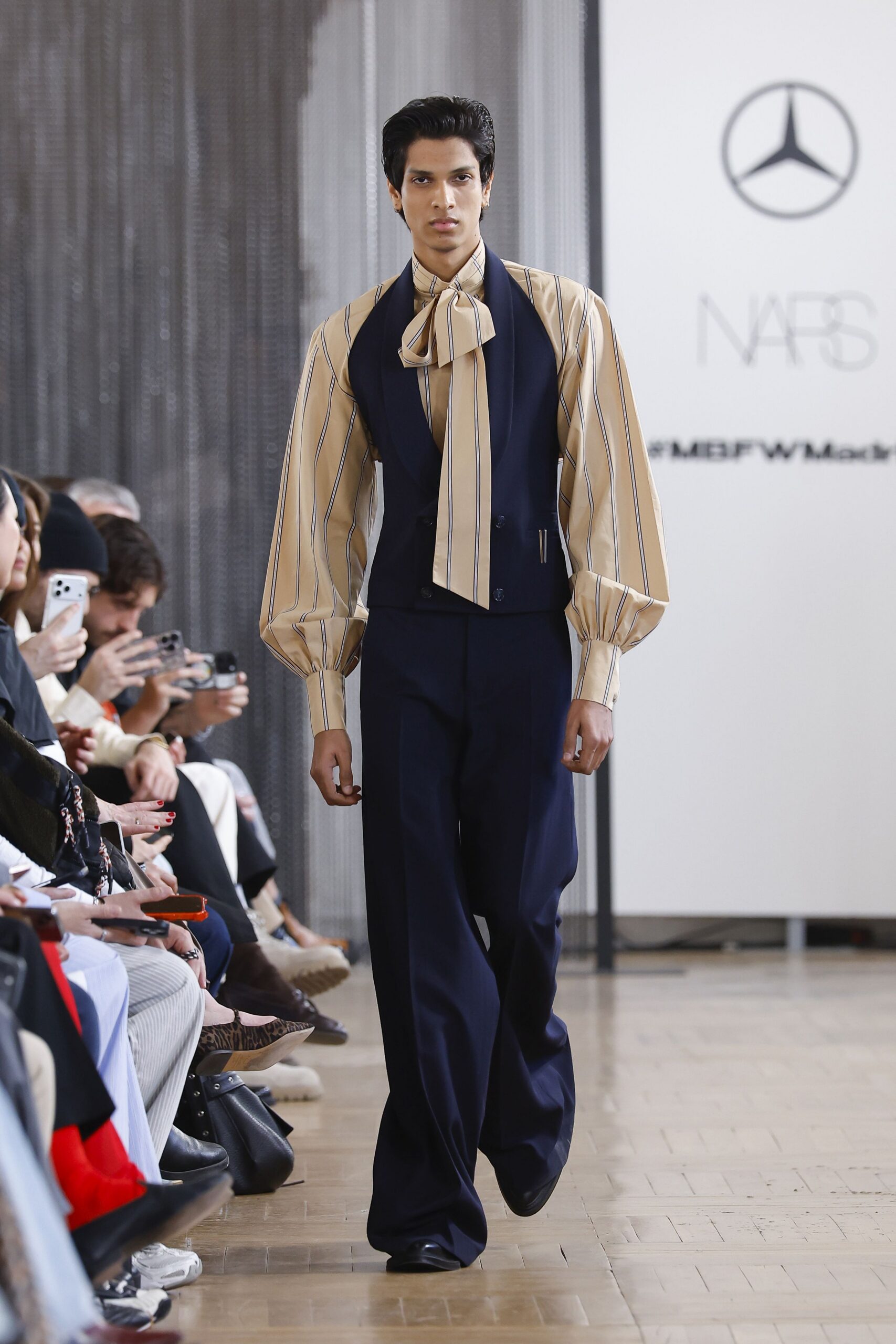 blue cotton tailored wide-leg pants