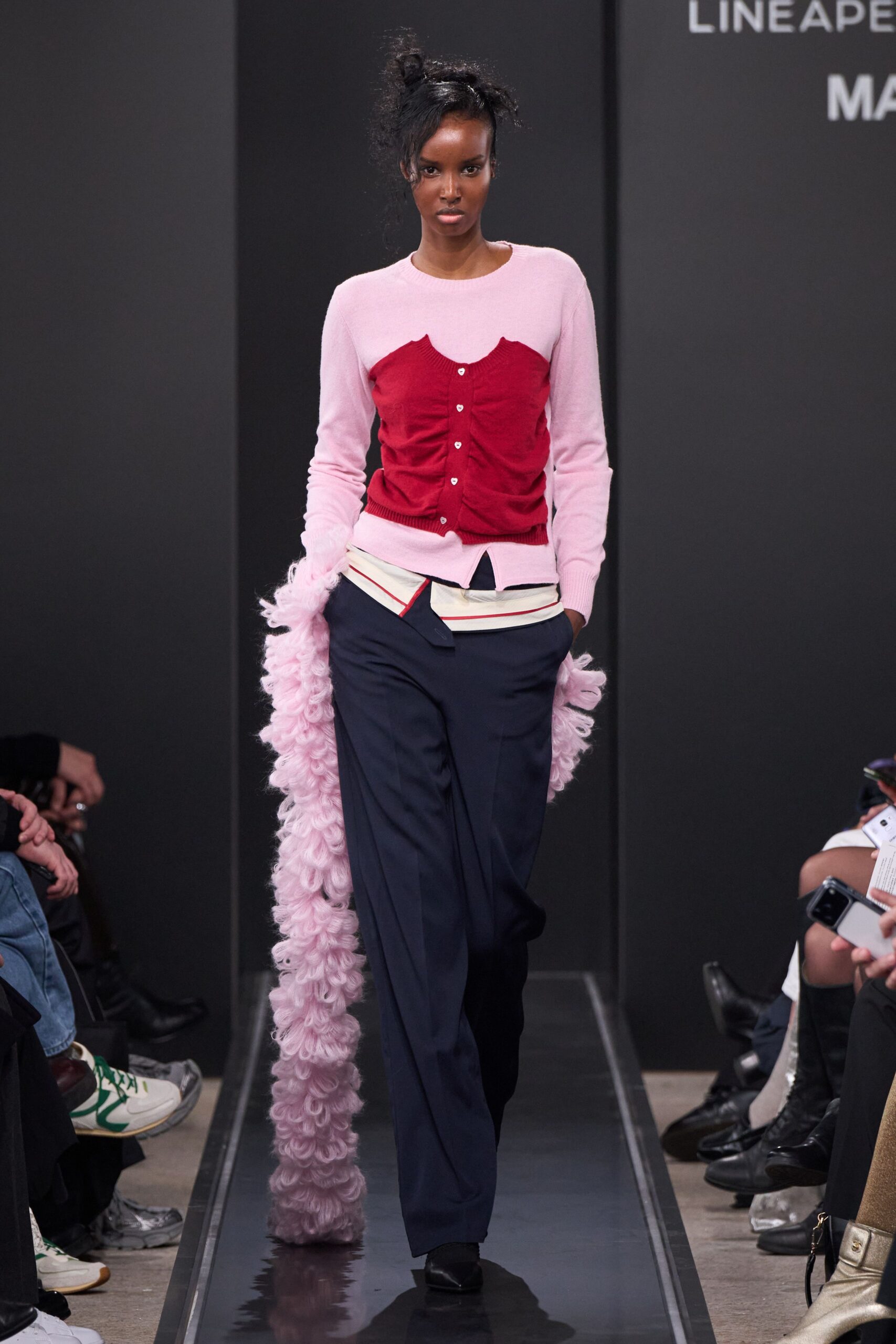 pink cotton long-sleeve collared fitted buttoned top