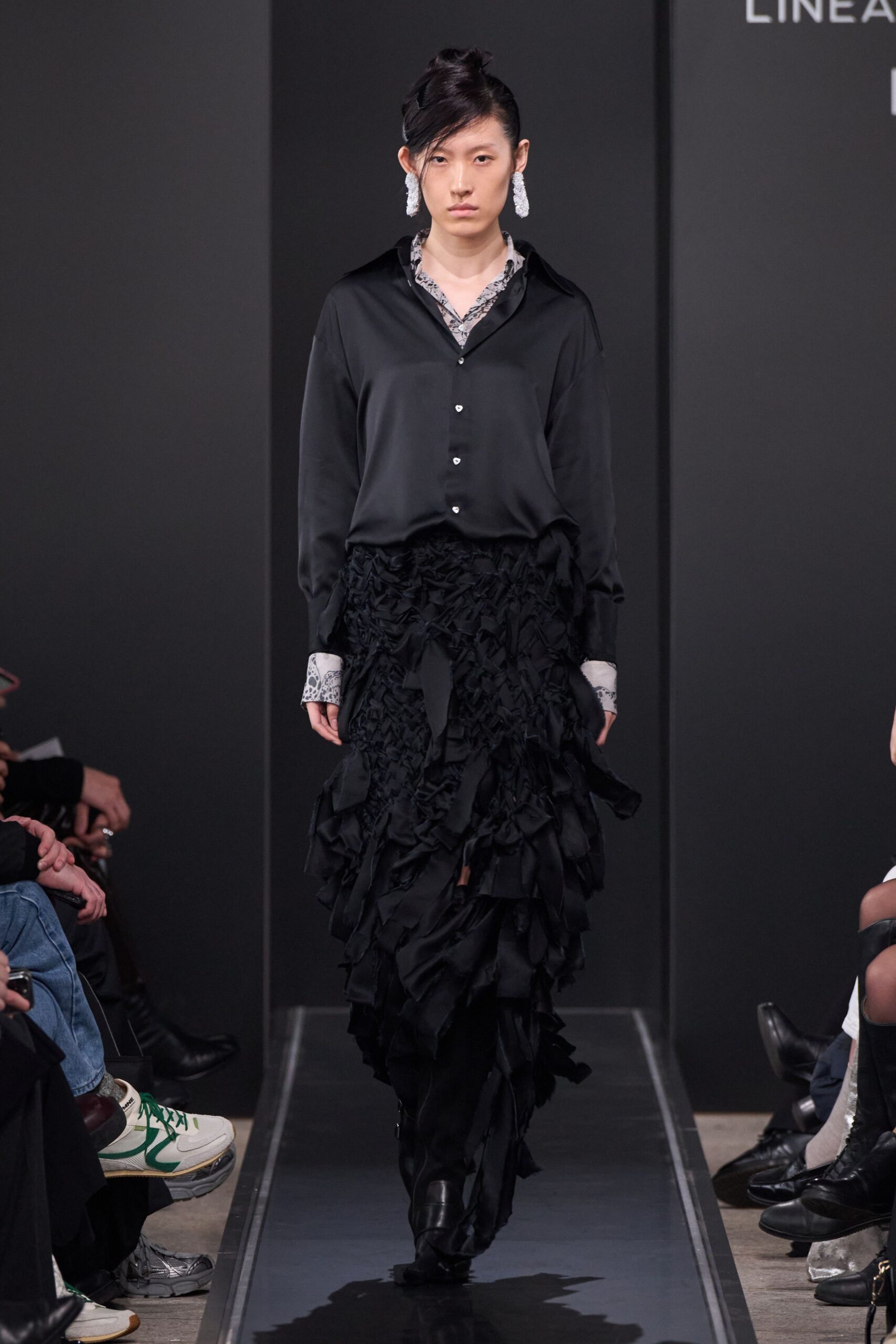 black silk long-sleeve collared fitted buttoned shirt