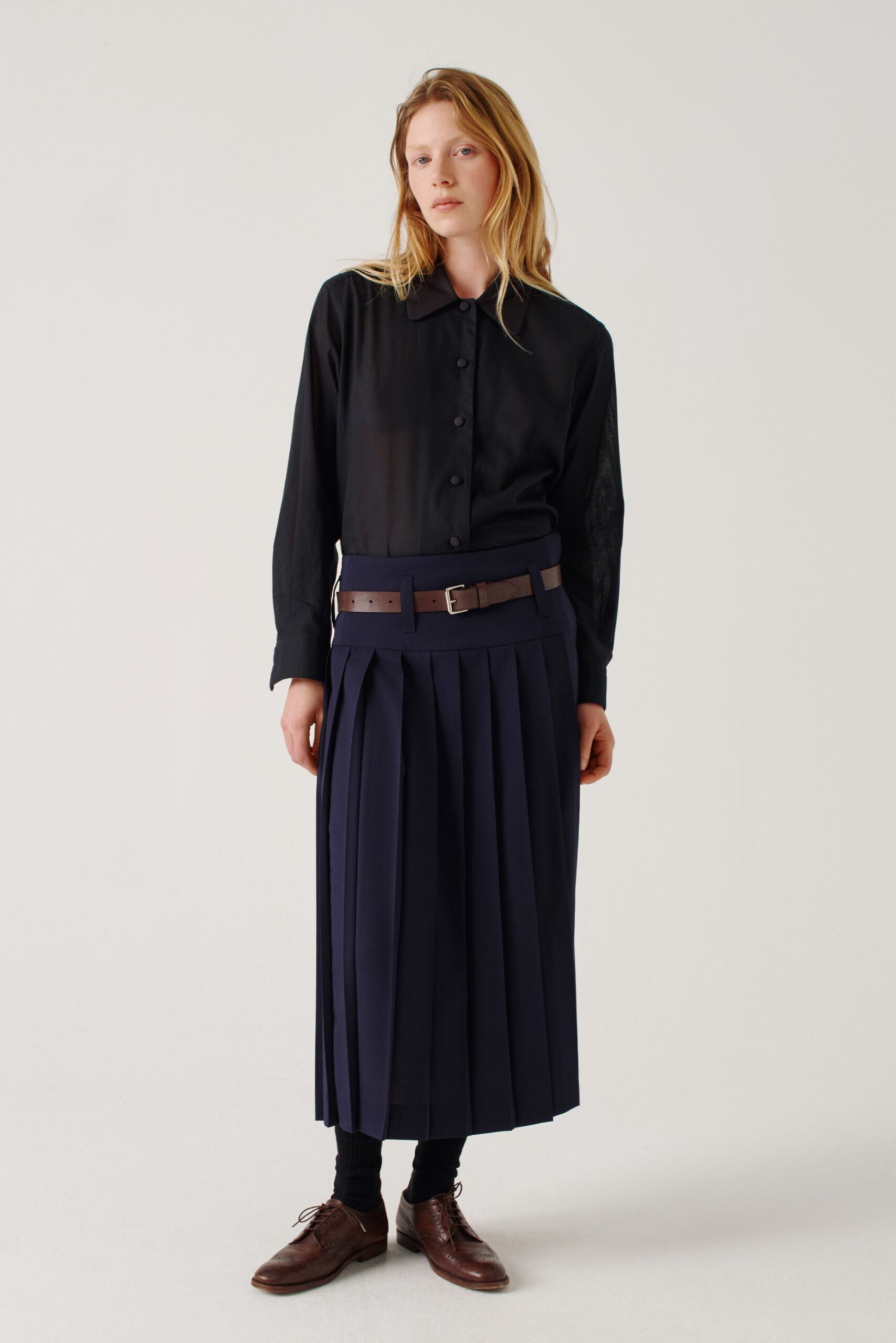 blue cotton relaxed pleated skirt