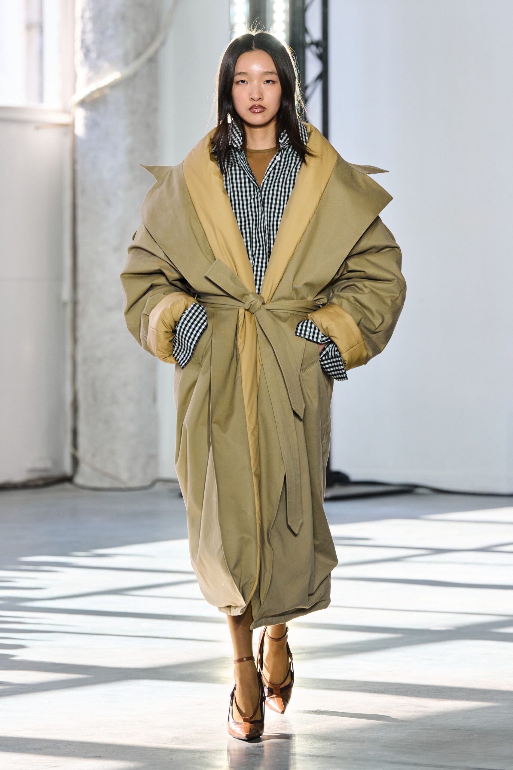 beige cotton long-sleeve collared relaxed belted coat