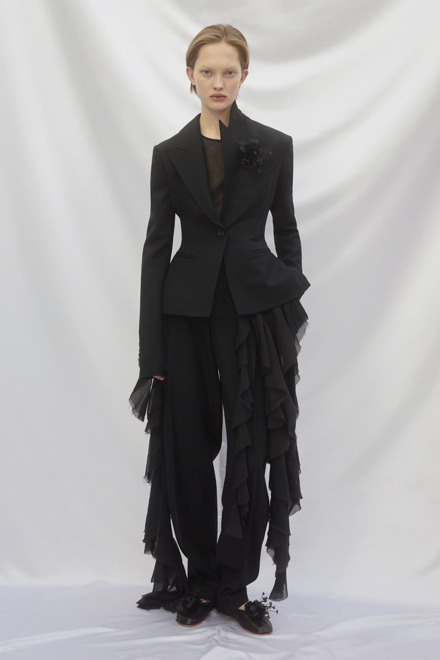 black wool long-sleeve collared structured layered blazer