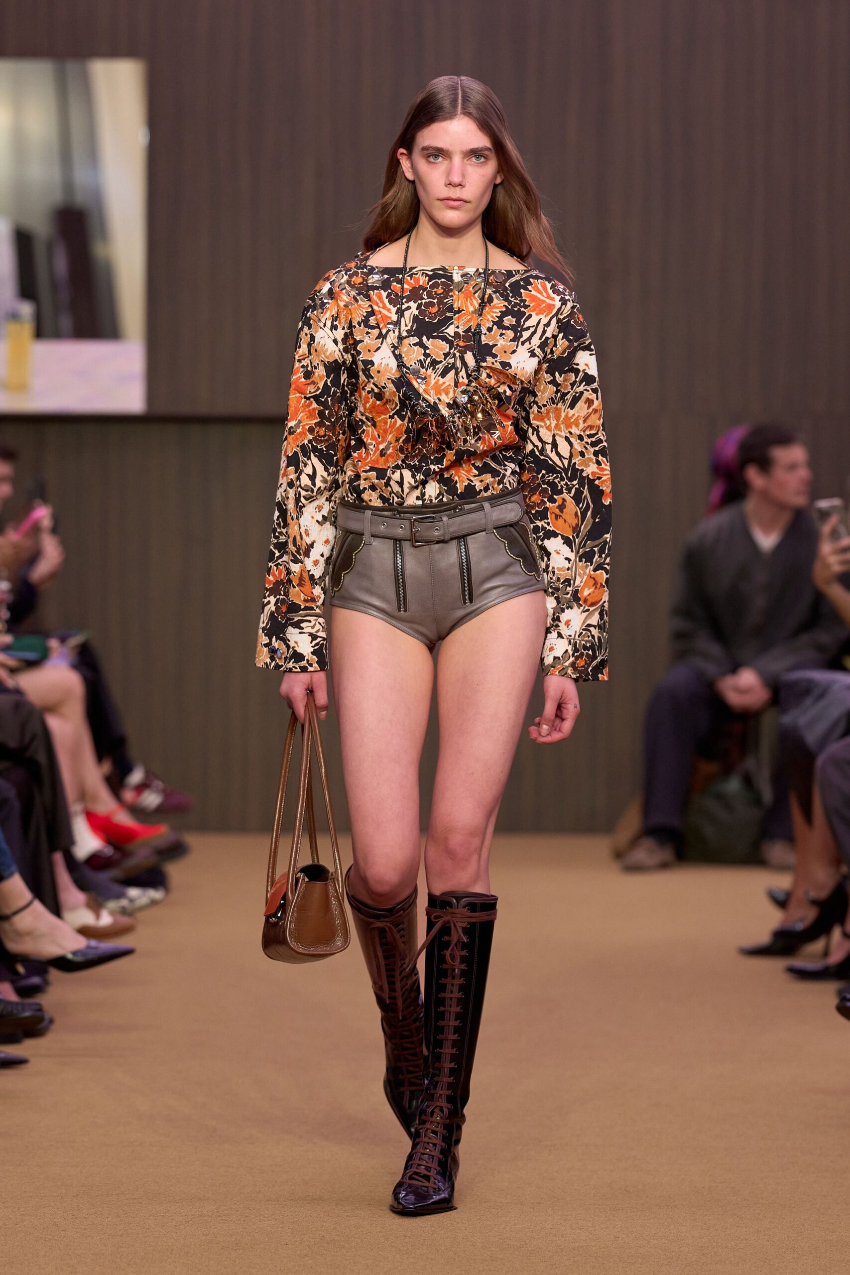 gray leather fitted zippered short shorts