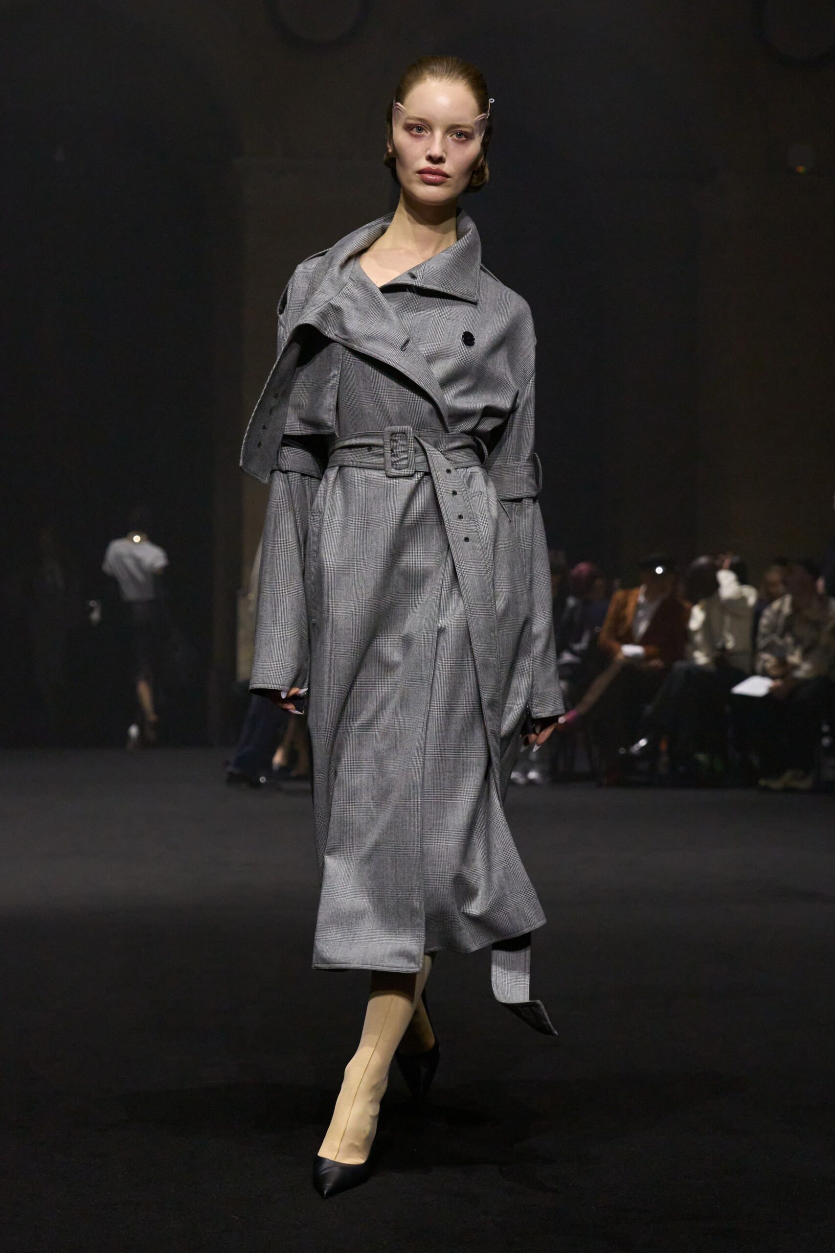 gray tailored trench coat with heels