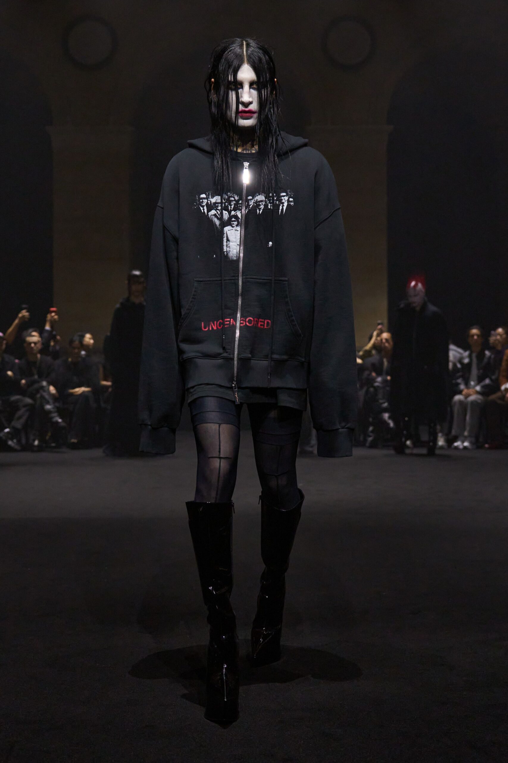 black cotton long-sleeve hooded oversized hoodie