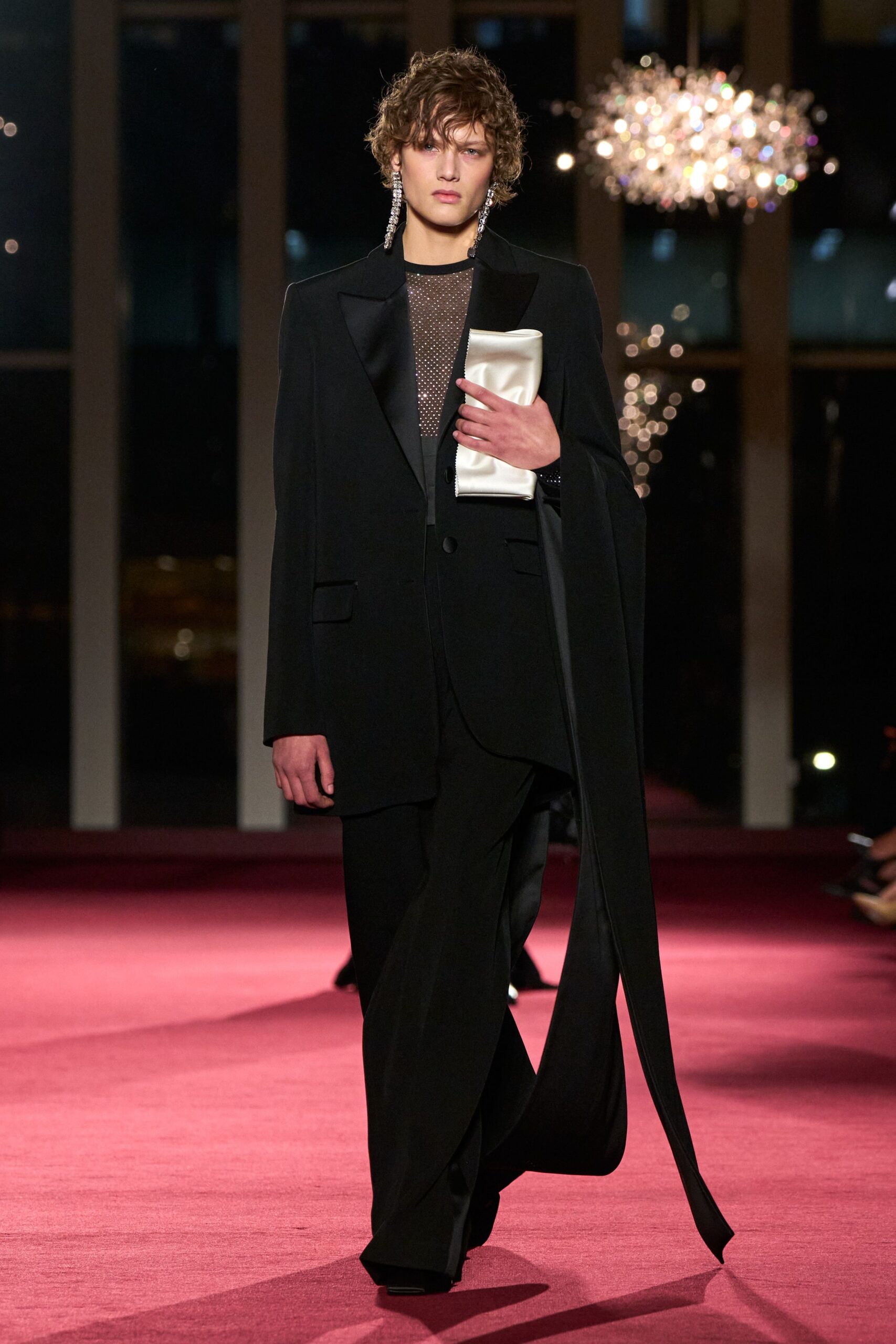 black silk long-sleeve collared tailored buttoned suit