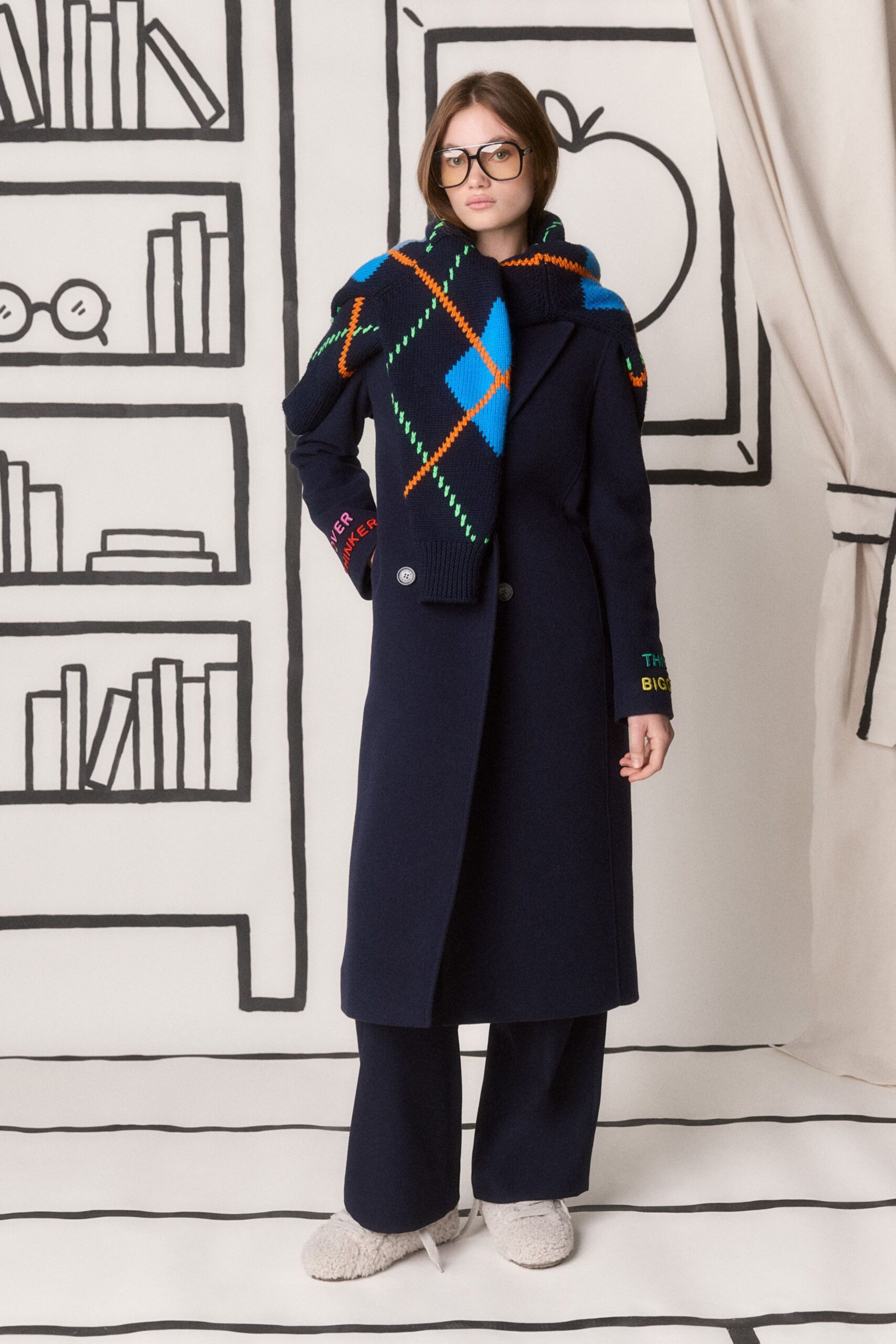 blue wool long-sleeve collared fitted buttoned coat
