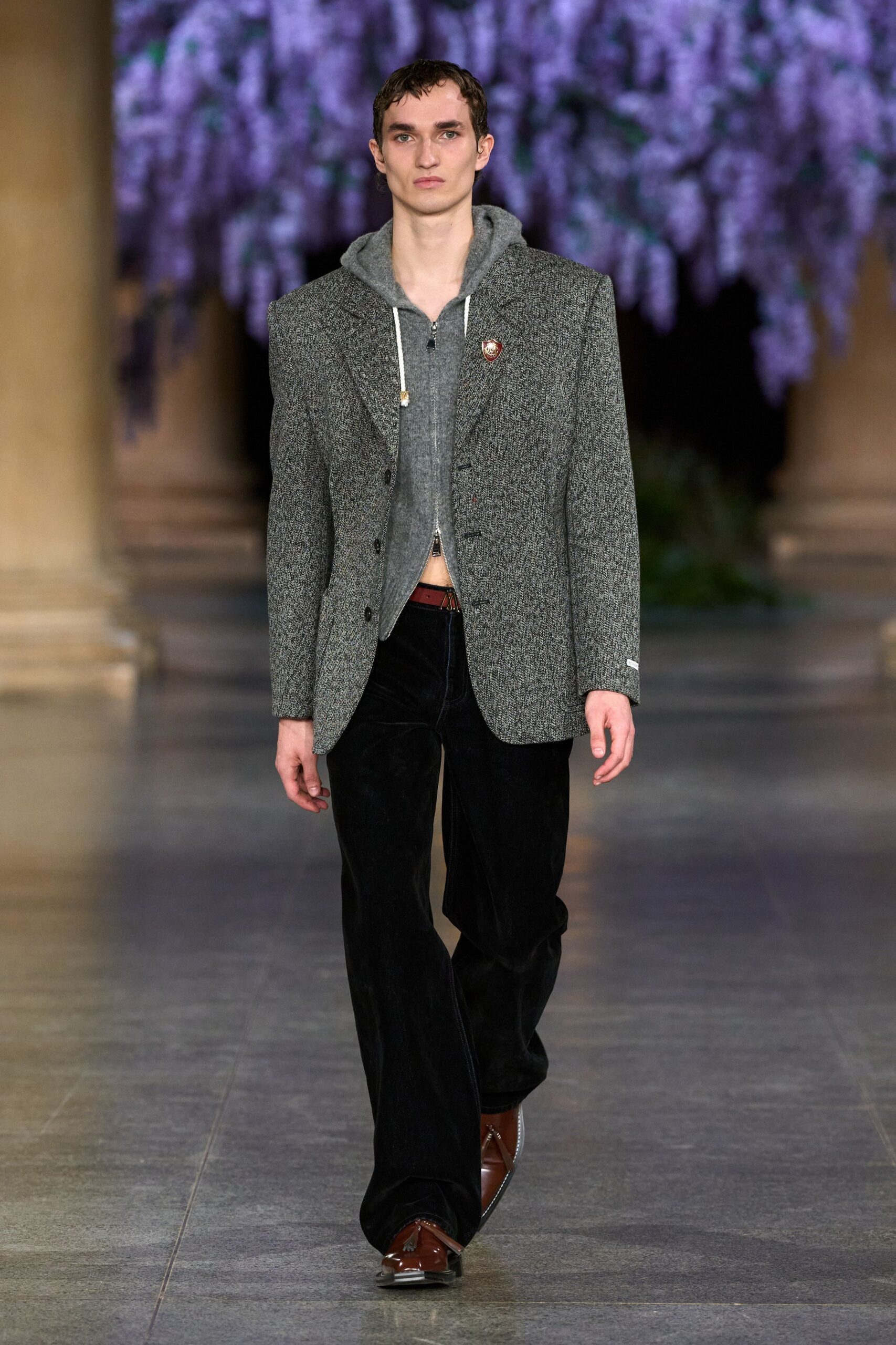 gray blazer with hoodie and black pants