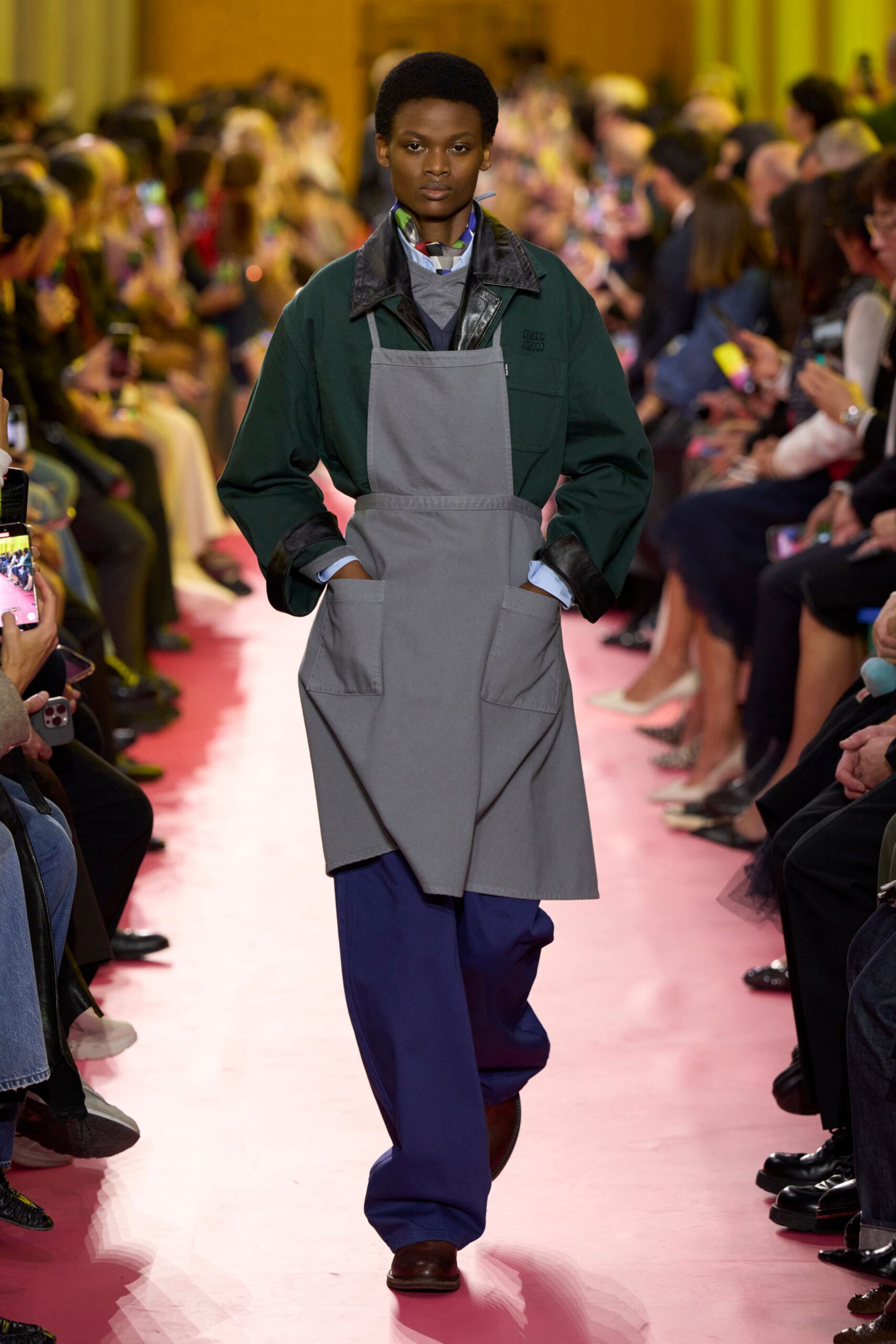 green cotton long-sleeve collared relaxed jacket