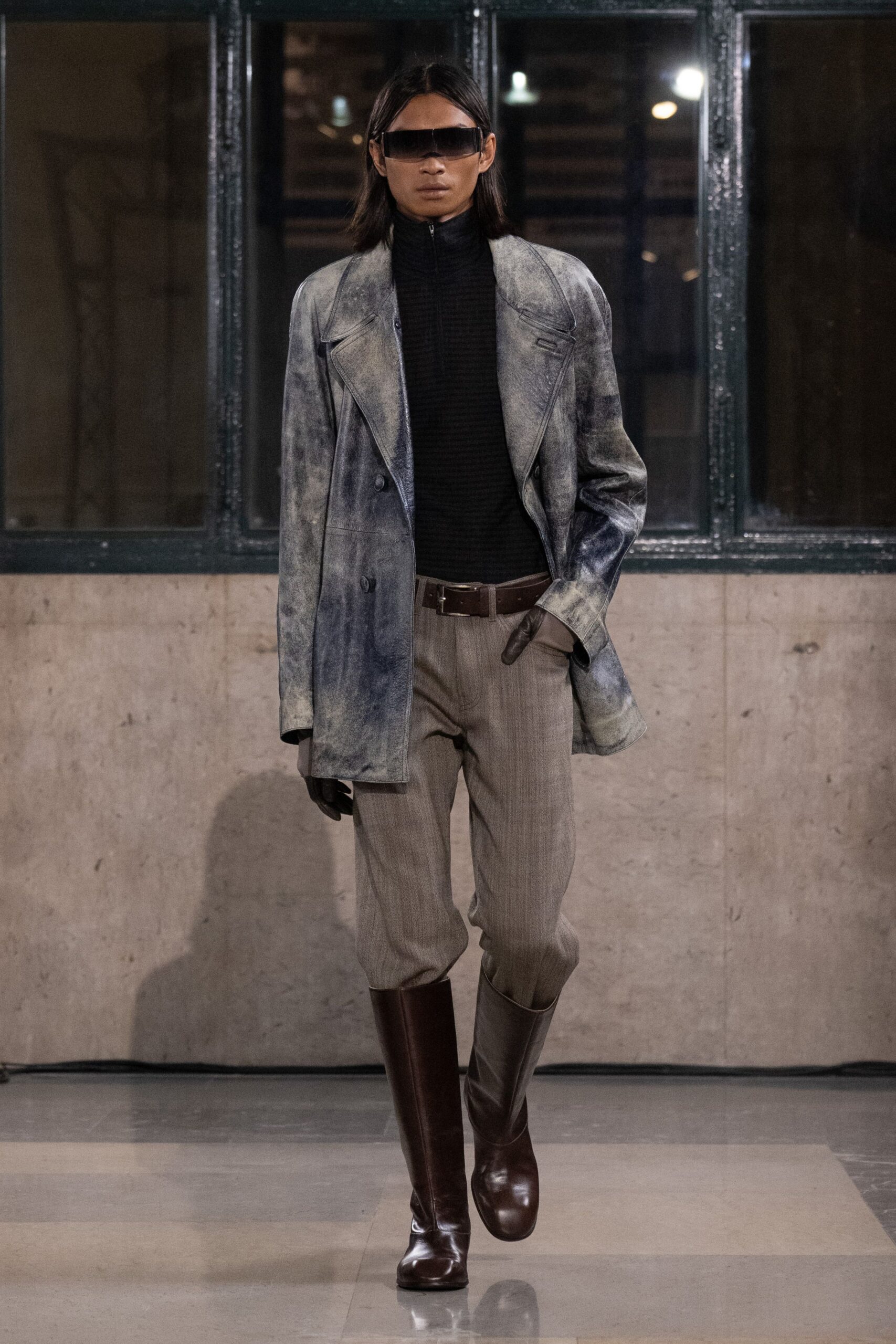 blue denim long-sleeve collared structured buttoned distressed jacket