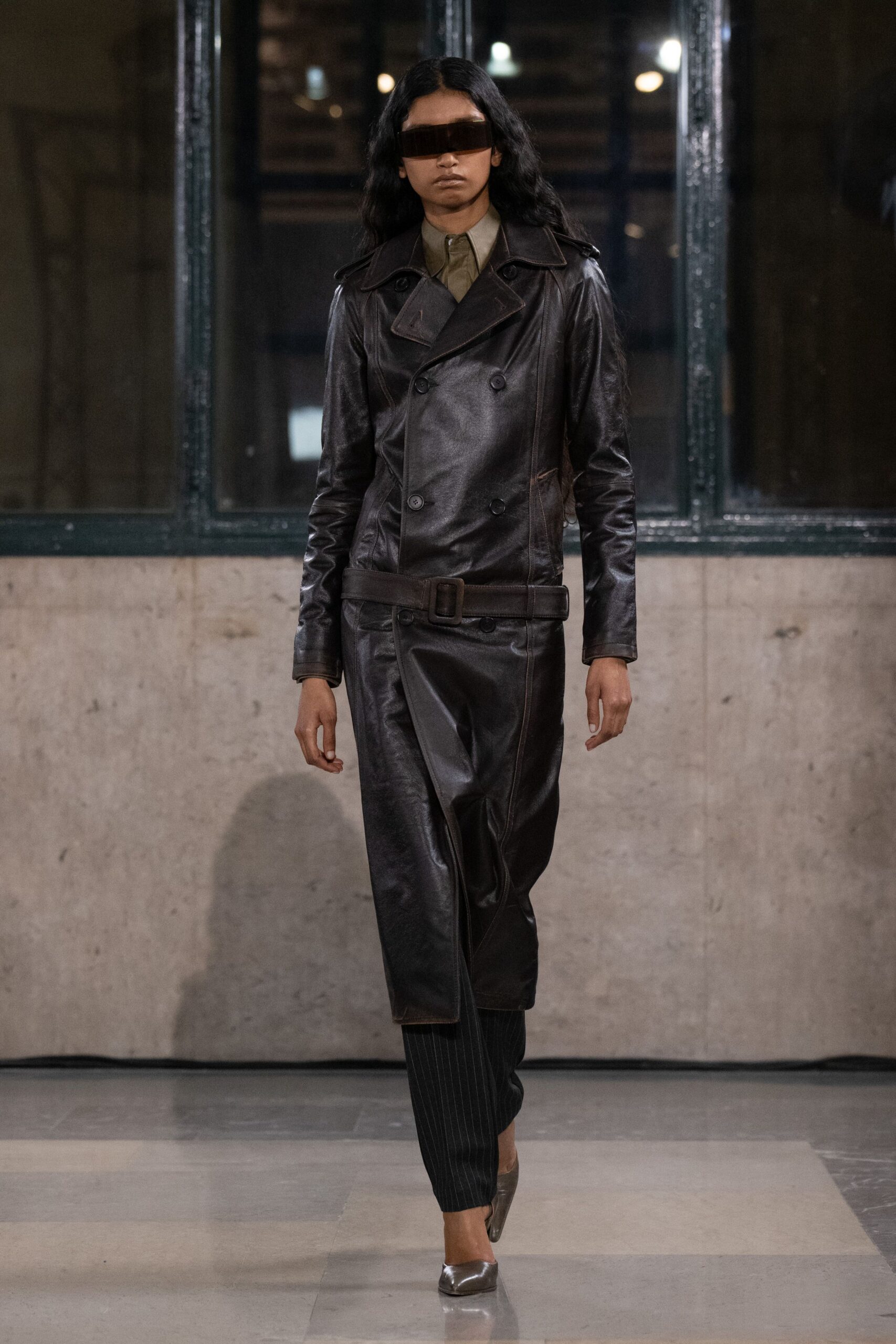 brown leather long-sleeve collared fitted zippered belted coat