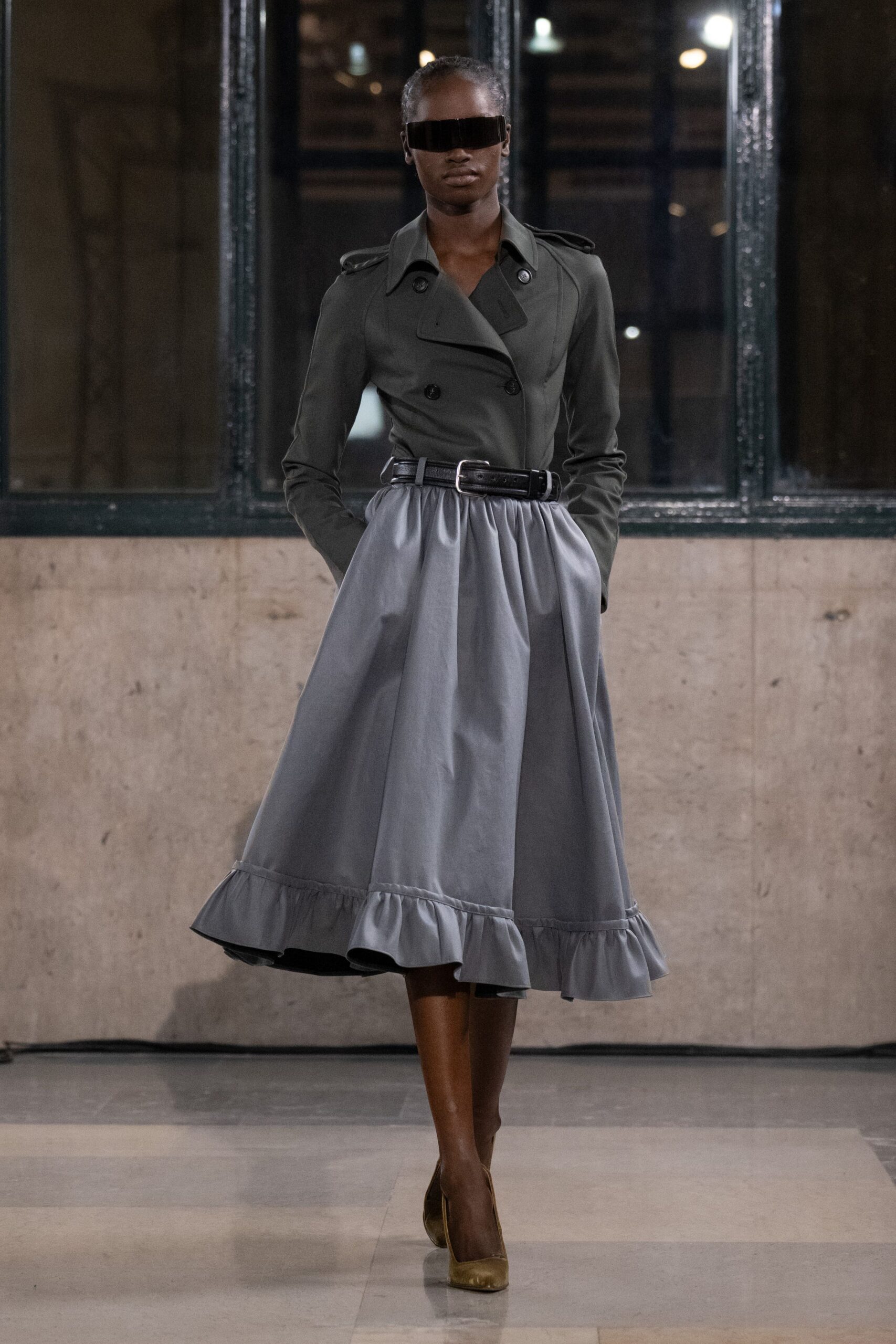 gray cotton relaxed high-waisted flared tiered midi skirt