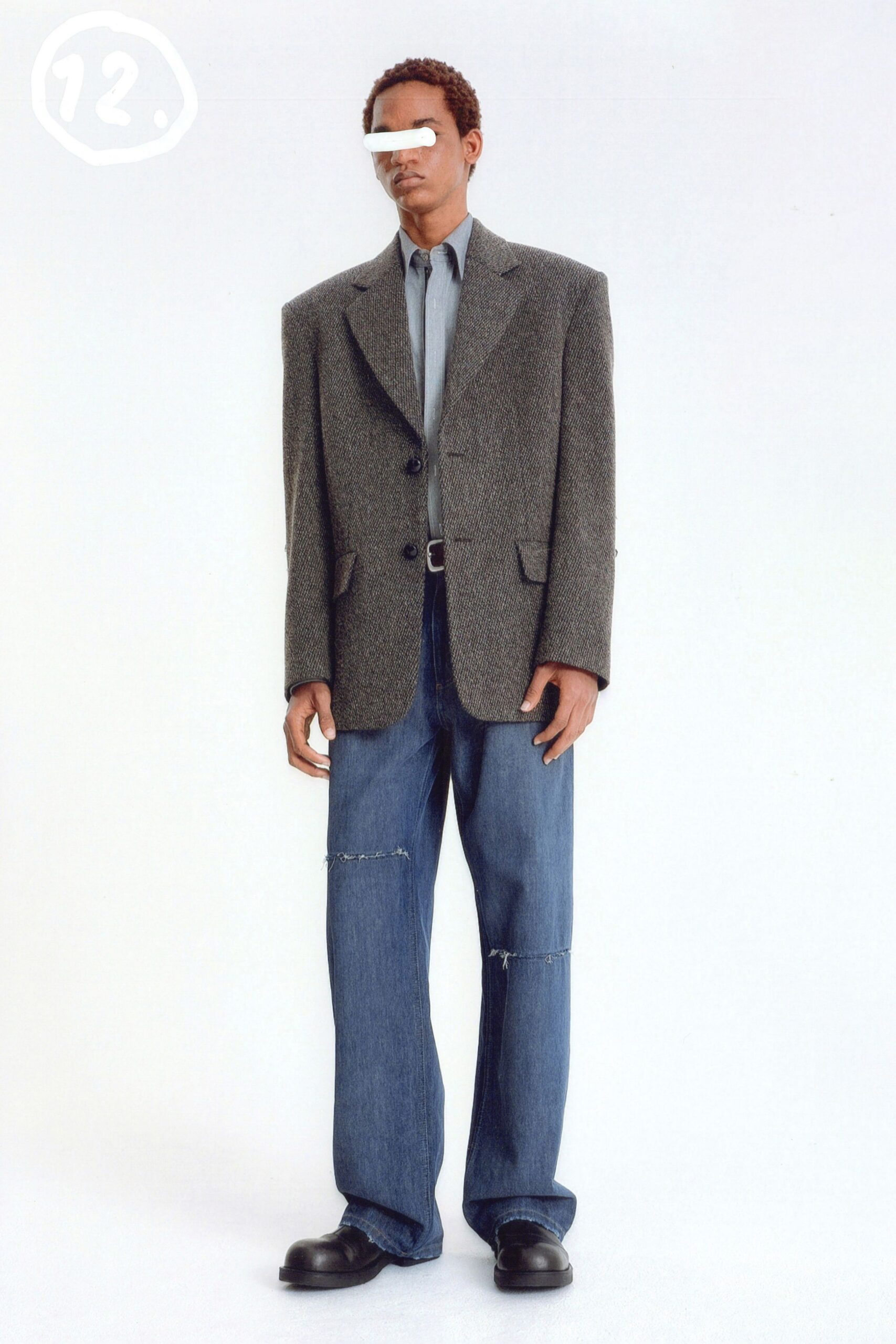 gray tweed long-sleeve collared structured buttoned blazer