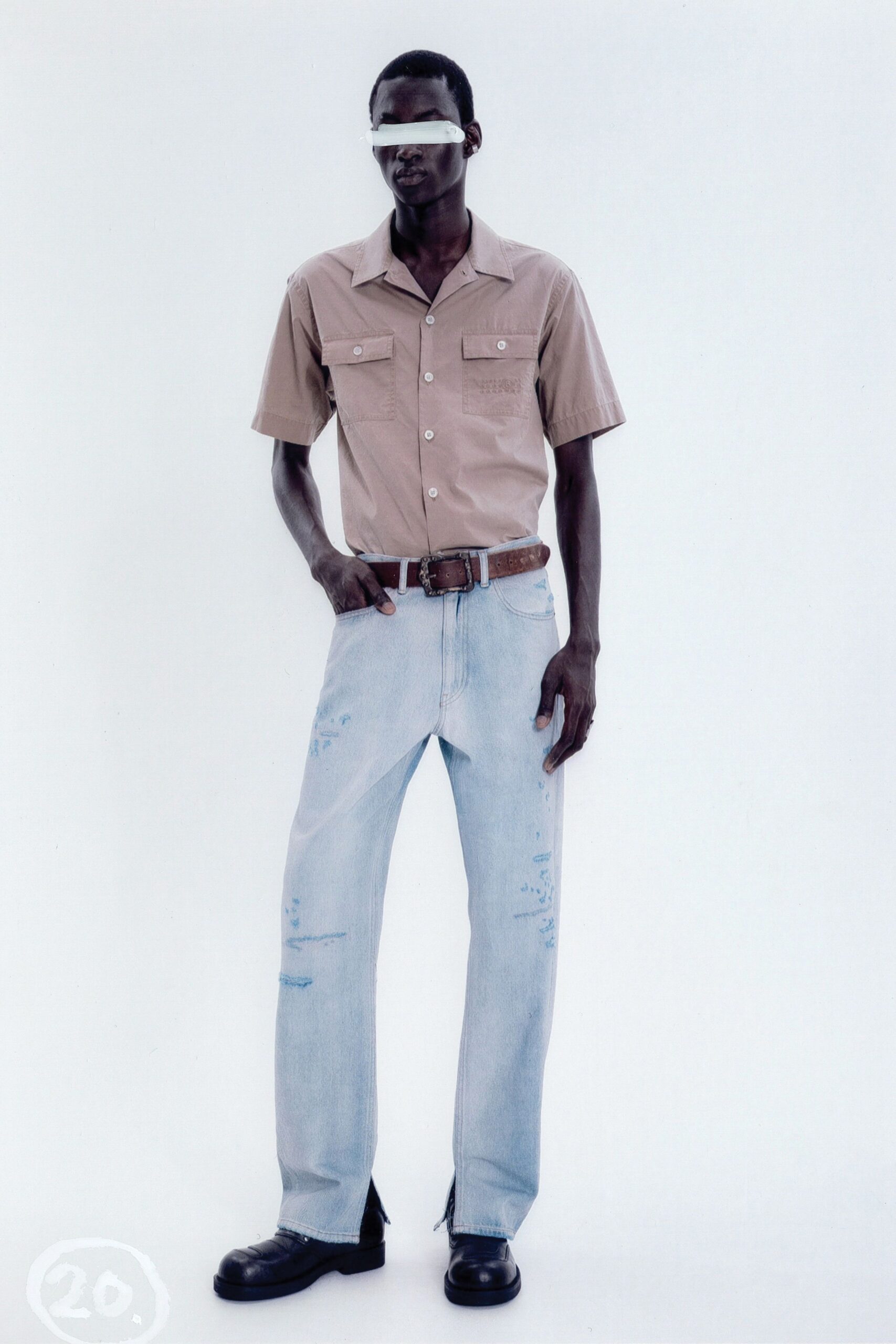 beige cotton short-sleeve collared relaxed buttoned shirt