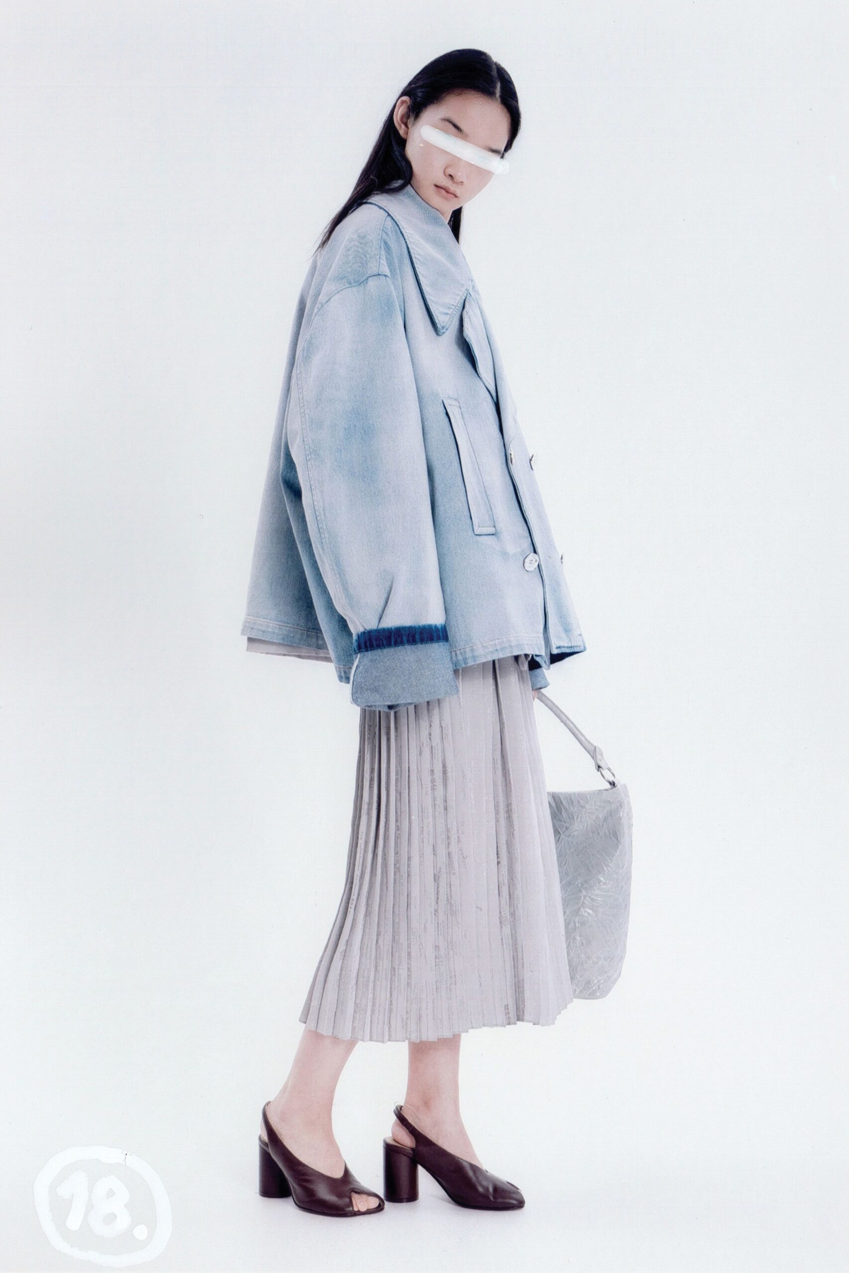 blue denim long-sleeve collared oversized buttoned jacket