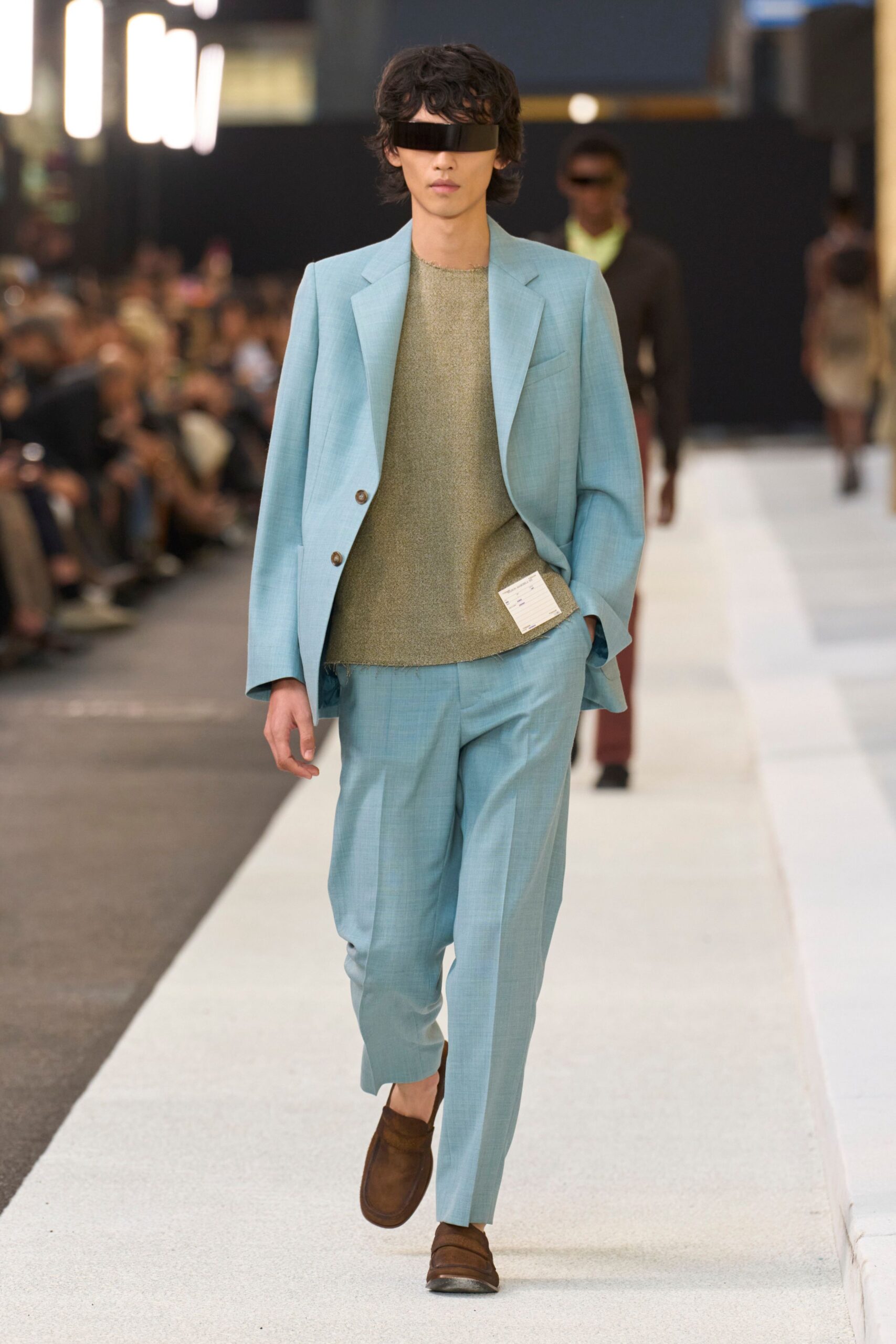 green wool long-sleeve collared fitted top