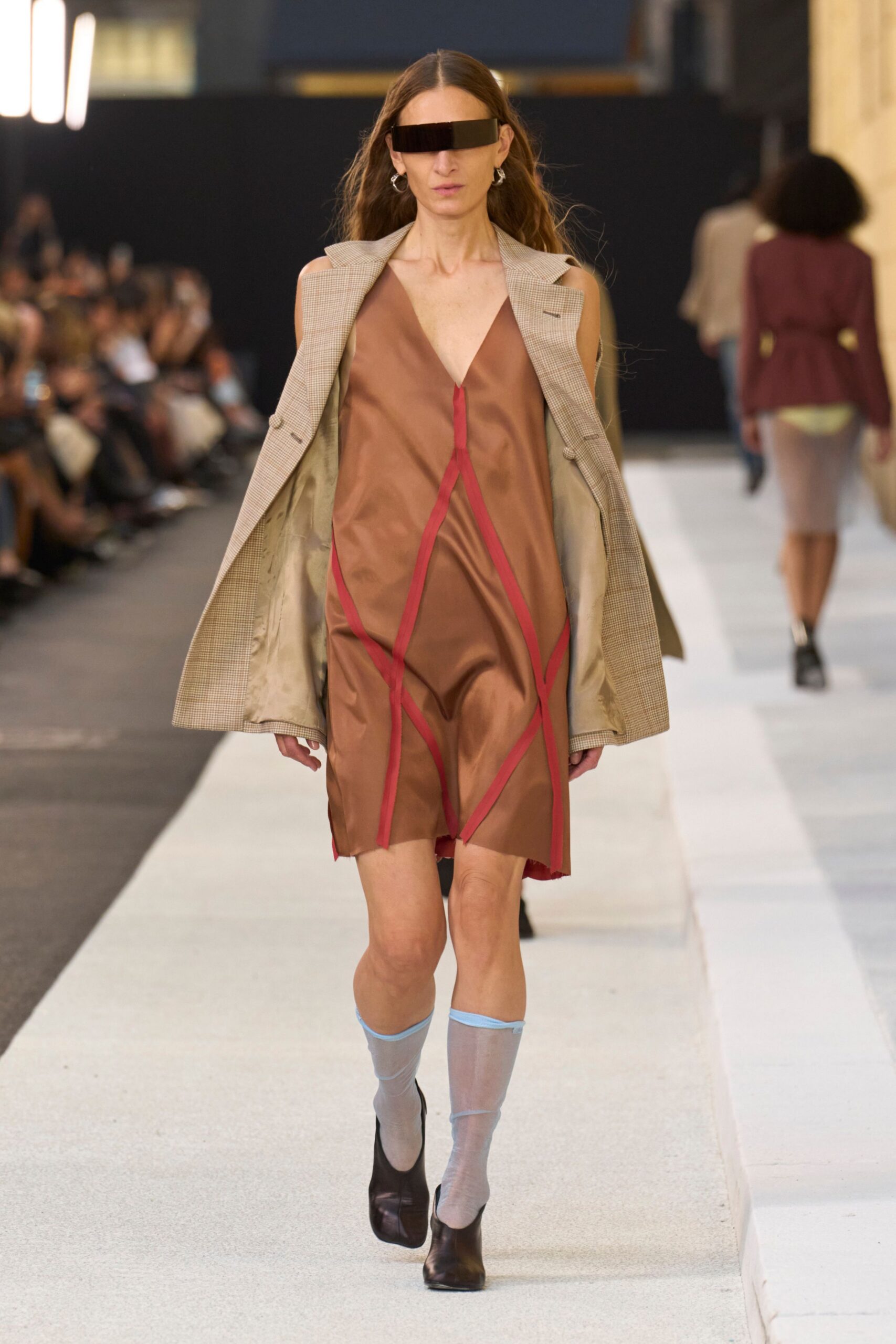 brown silk sleeveless v-neck fitted color-blocked mini dress