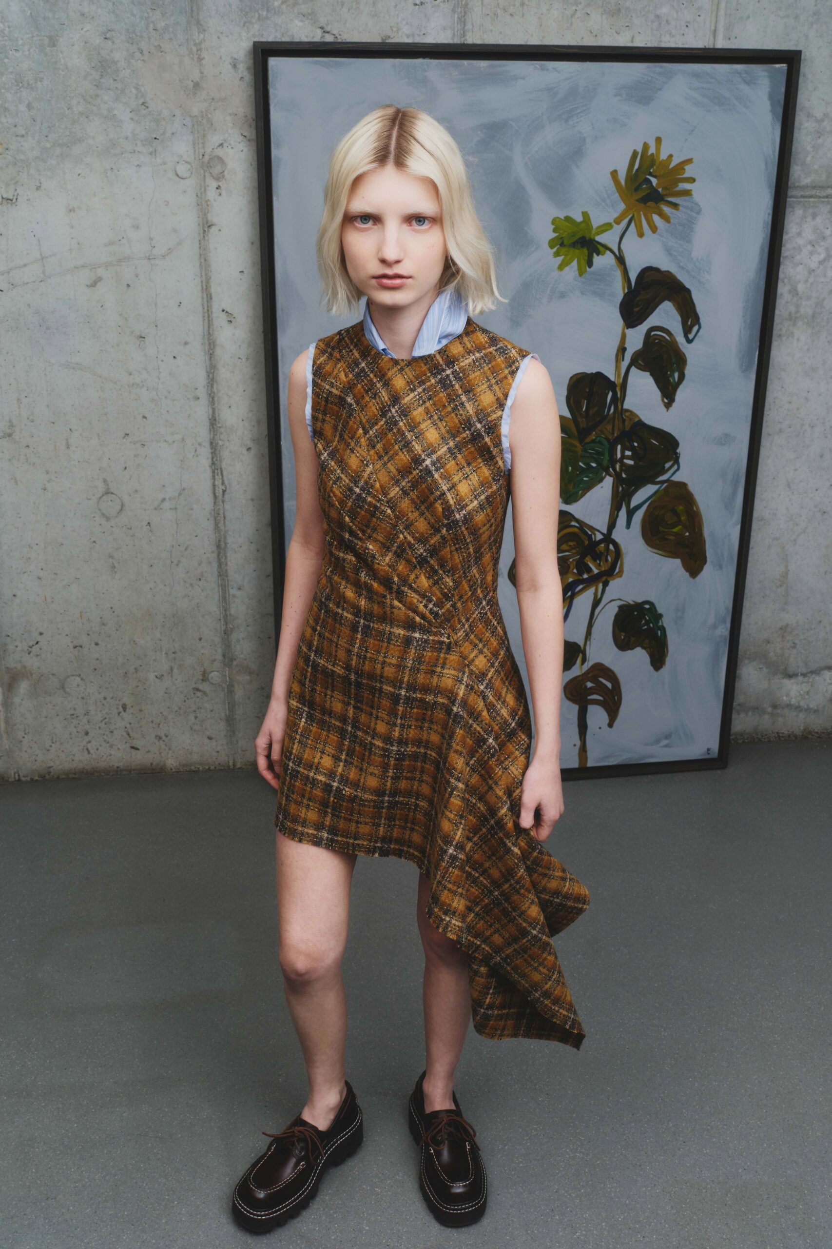 brown cotton sleeveless collared fitted checked mini dress