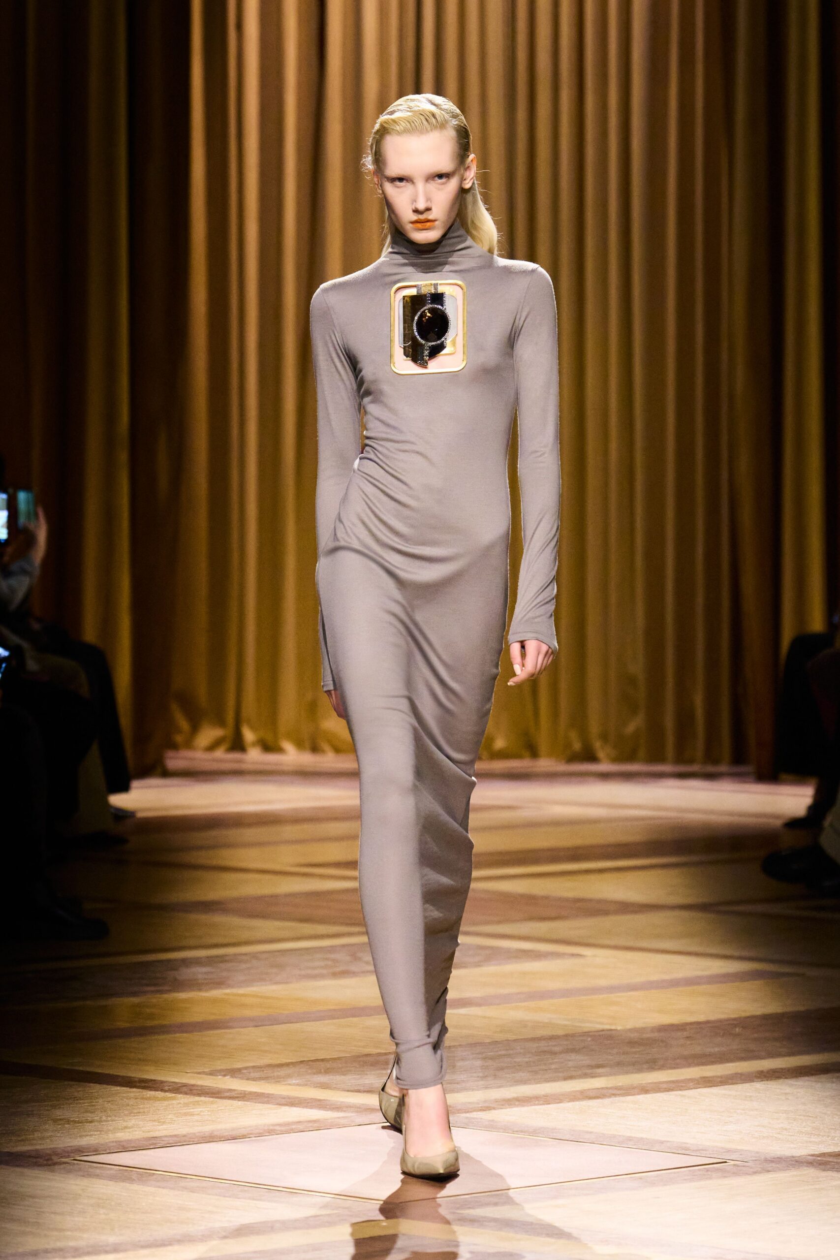 Mugler Fall 2026 Ready-to-Wear Look 15