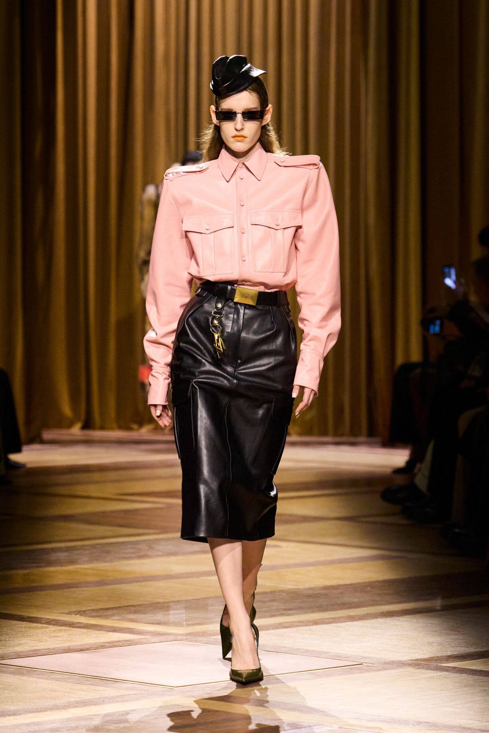 pink cotton long-sleeve collared relaxed buttoned shirt