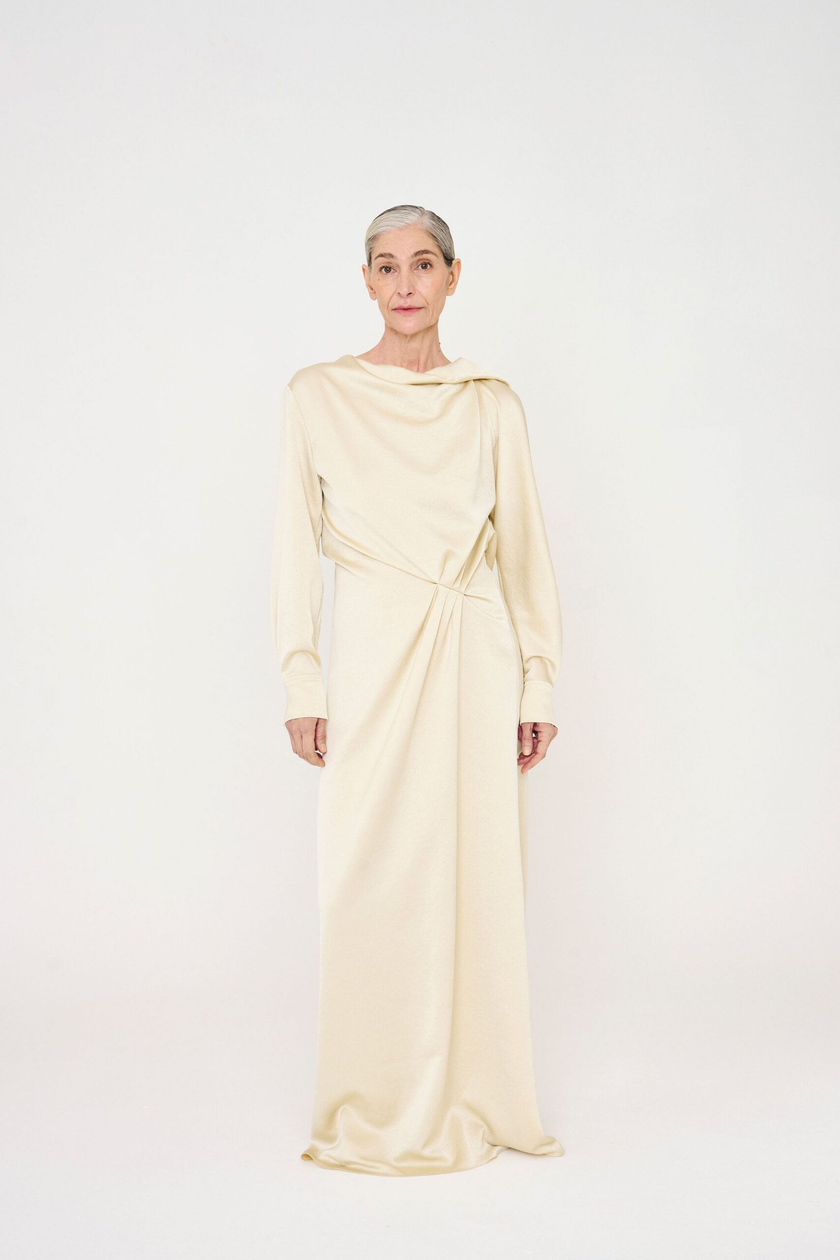 ivory fitted long-sleeve gown