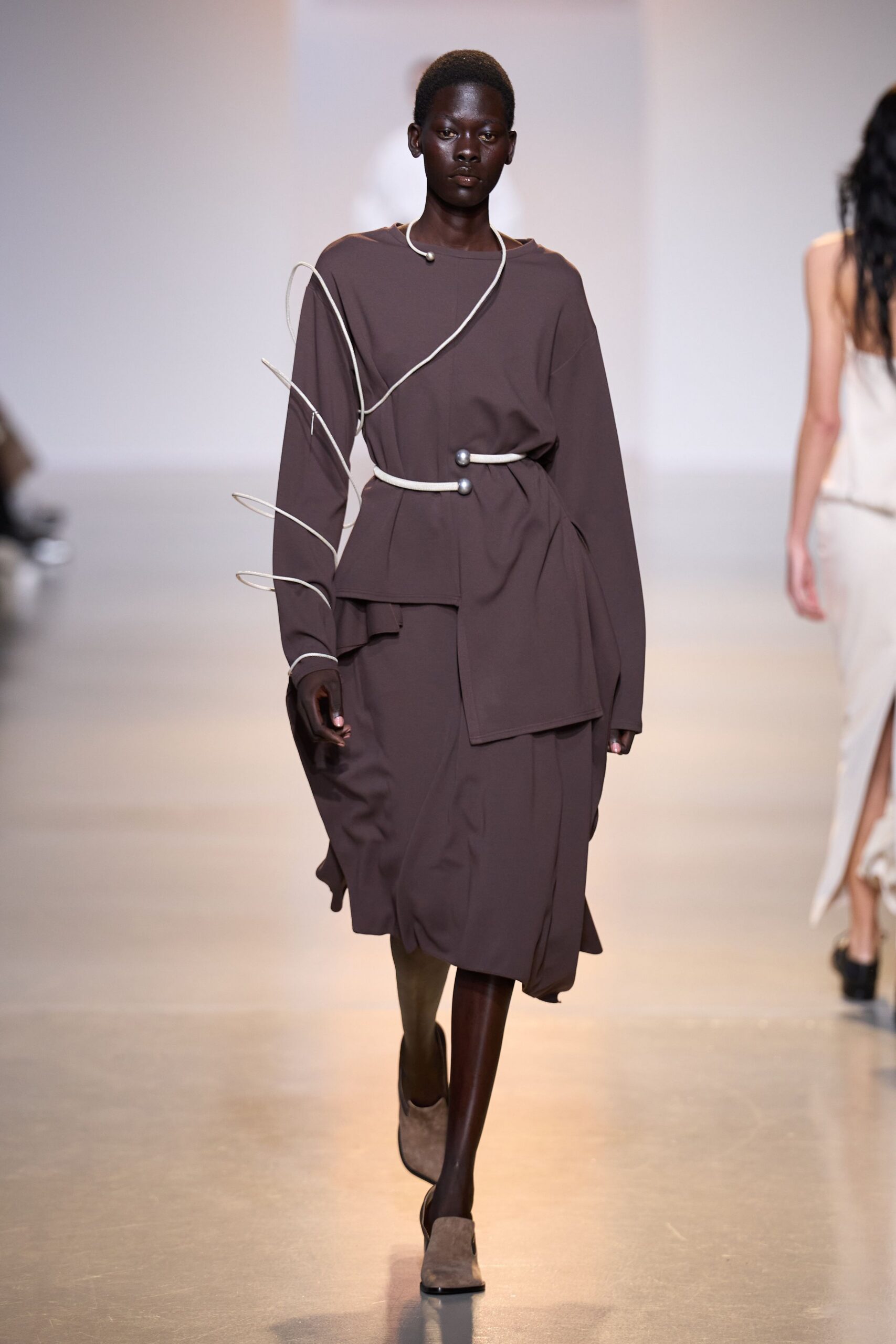 brown cotton long-sleeve collared relaxed draped belted dress