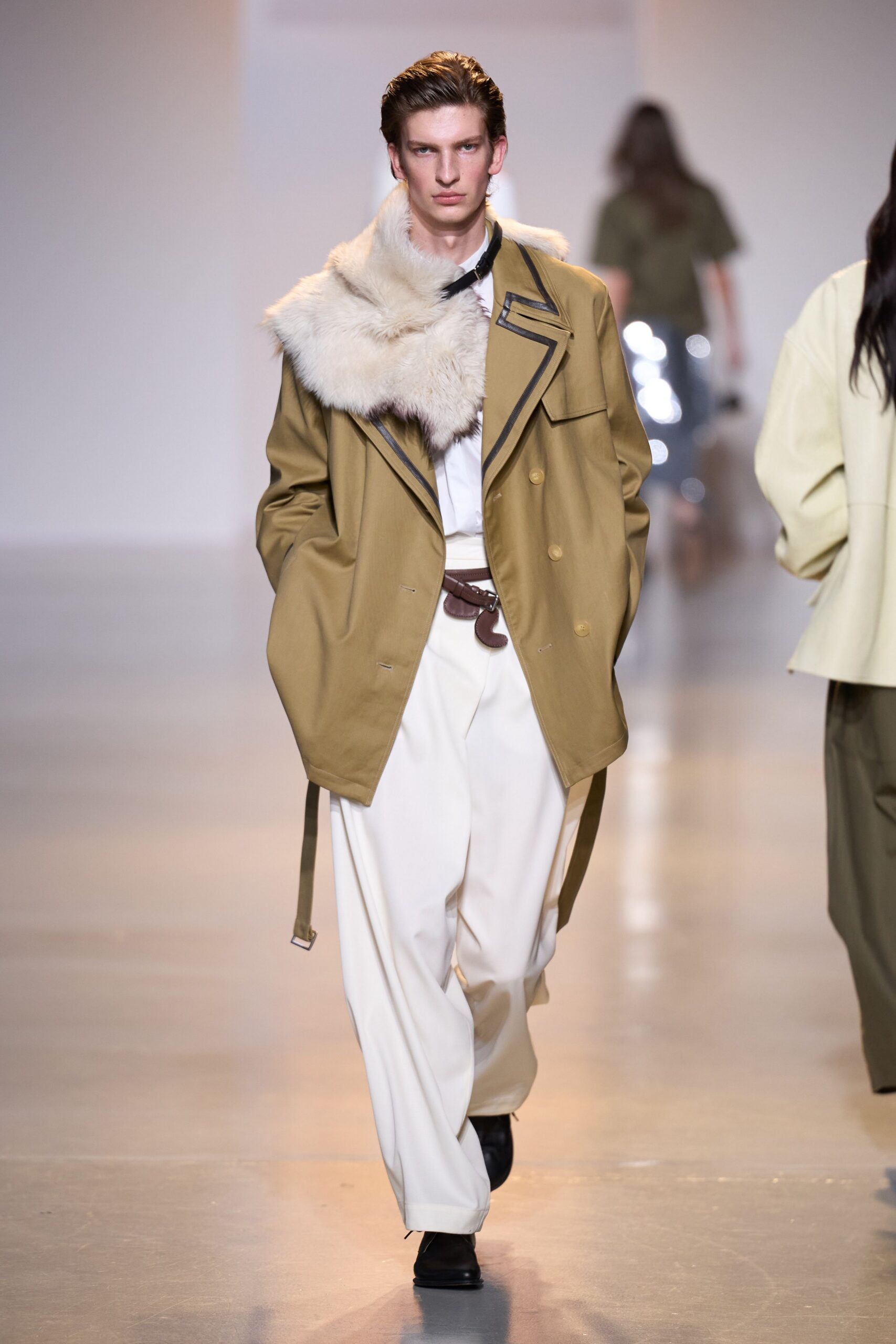 white cotton relaxed straight-leg pants