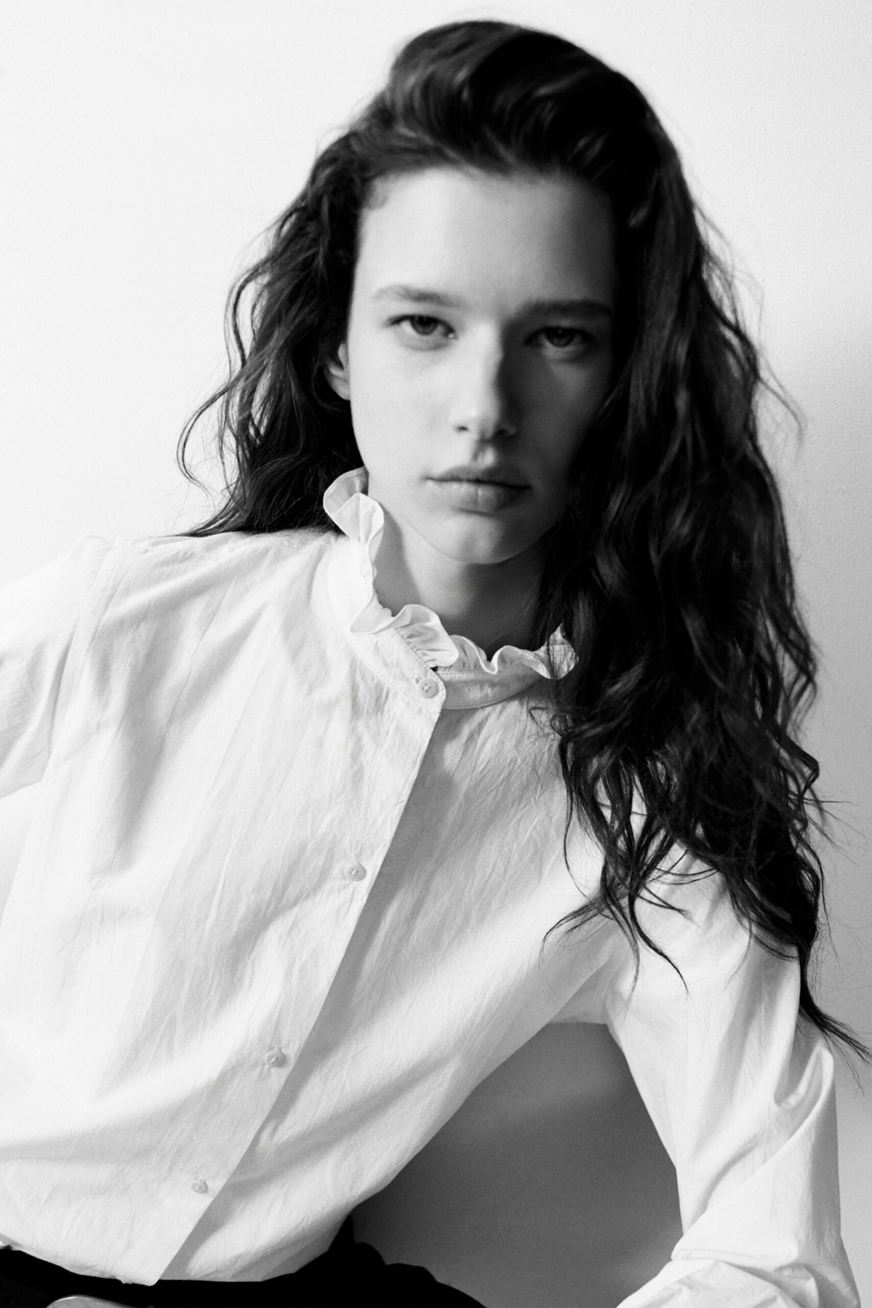 fitted white ruffled shirt