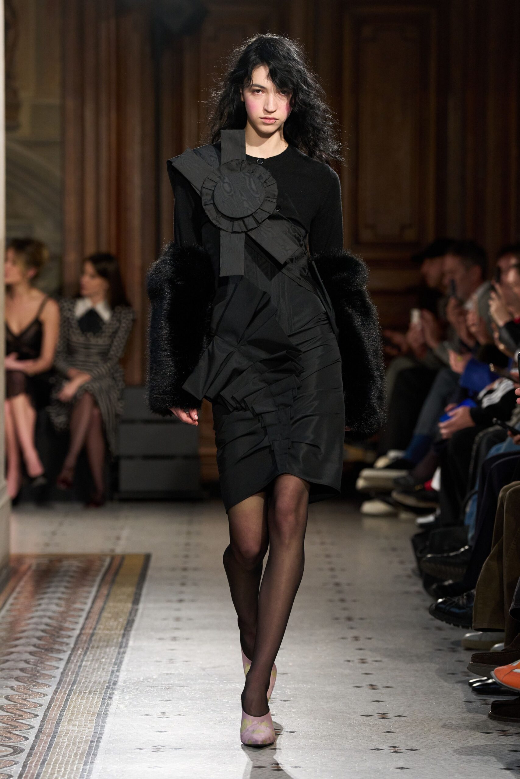 black silk long-sleeve v-neck fitted pleated mini dress