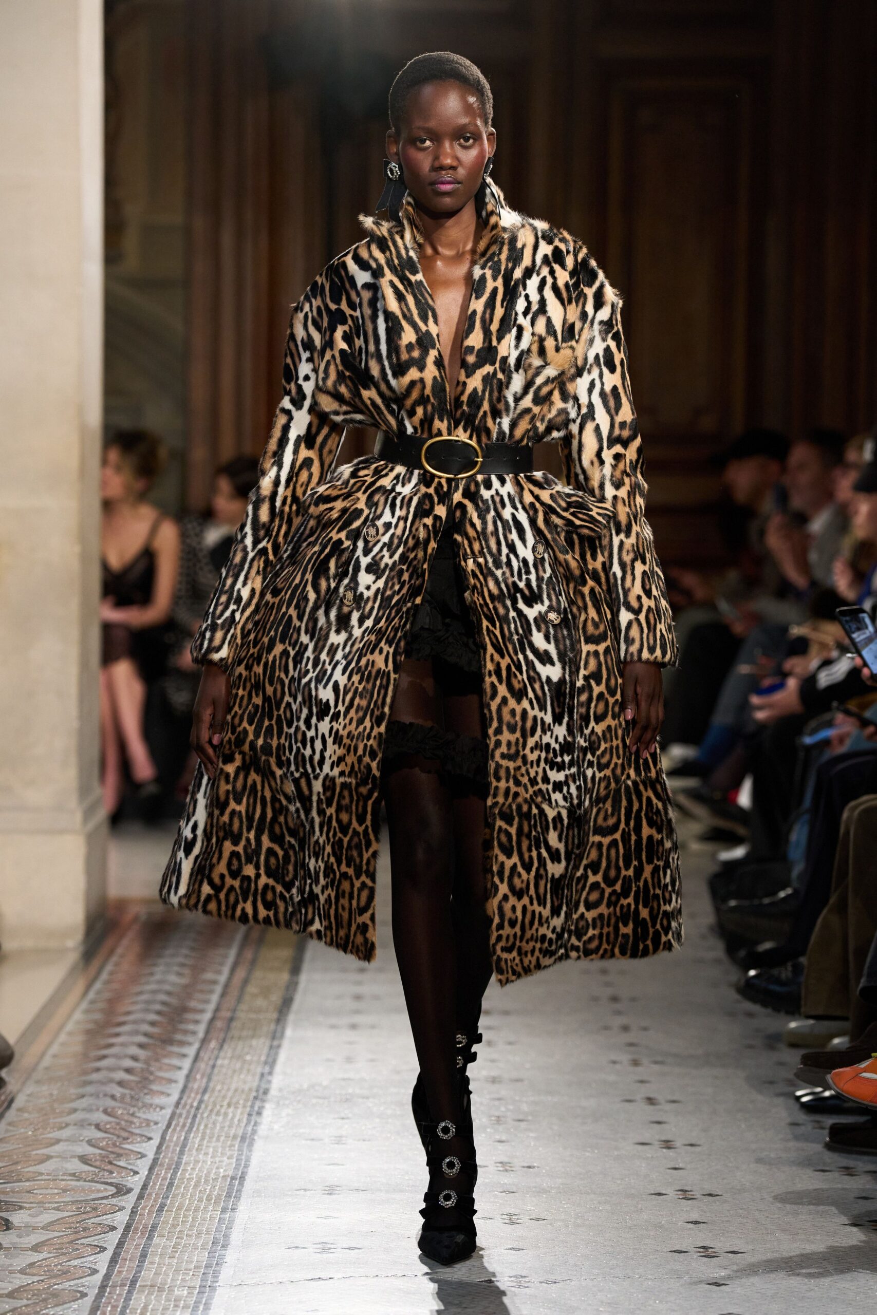 brown fur long-sleeve collared relaxed animal-print belted coat