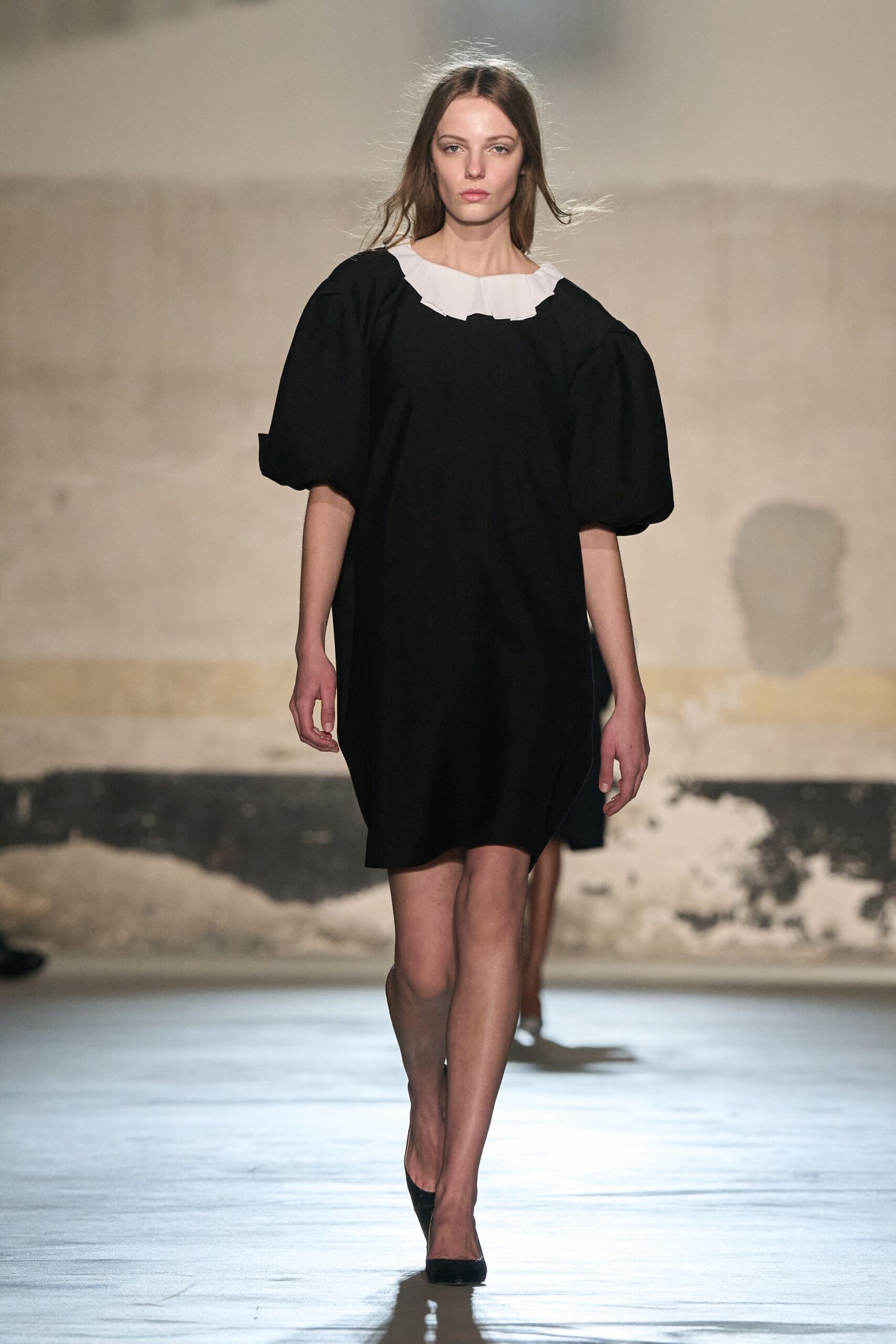No. 21 Fall 2026 Ready-to-Wear Look 2