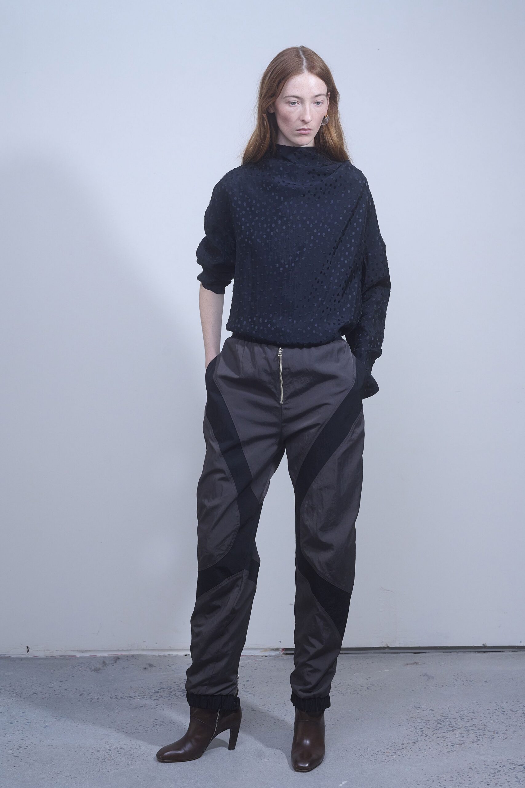 gray cotton relaxed zippered cargo pants