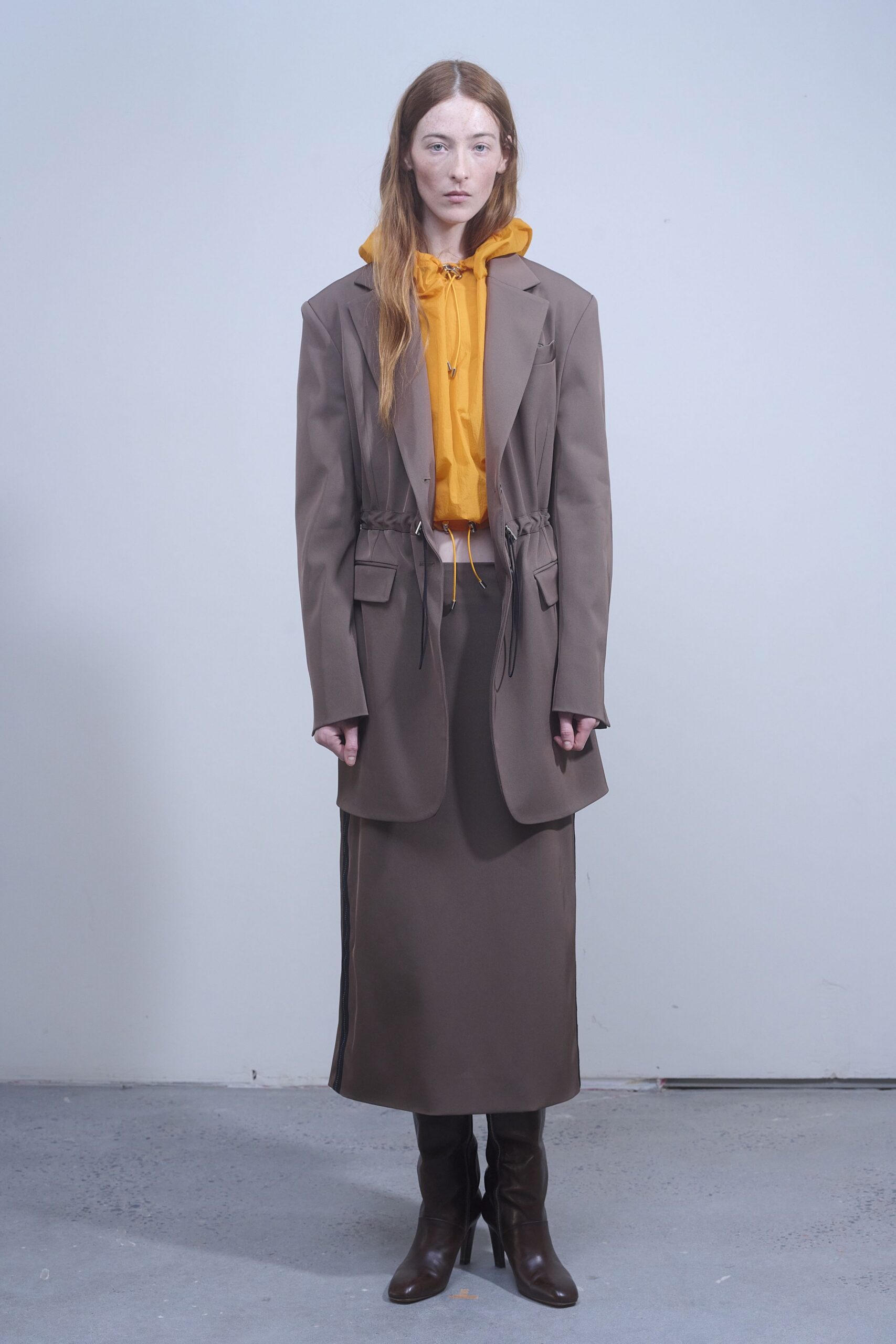 brown cotton fitted high-waisted straight-leg skirt