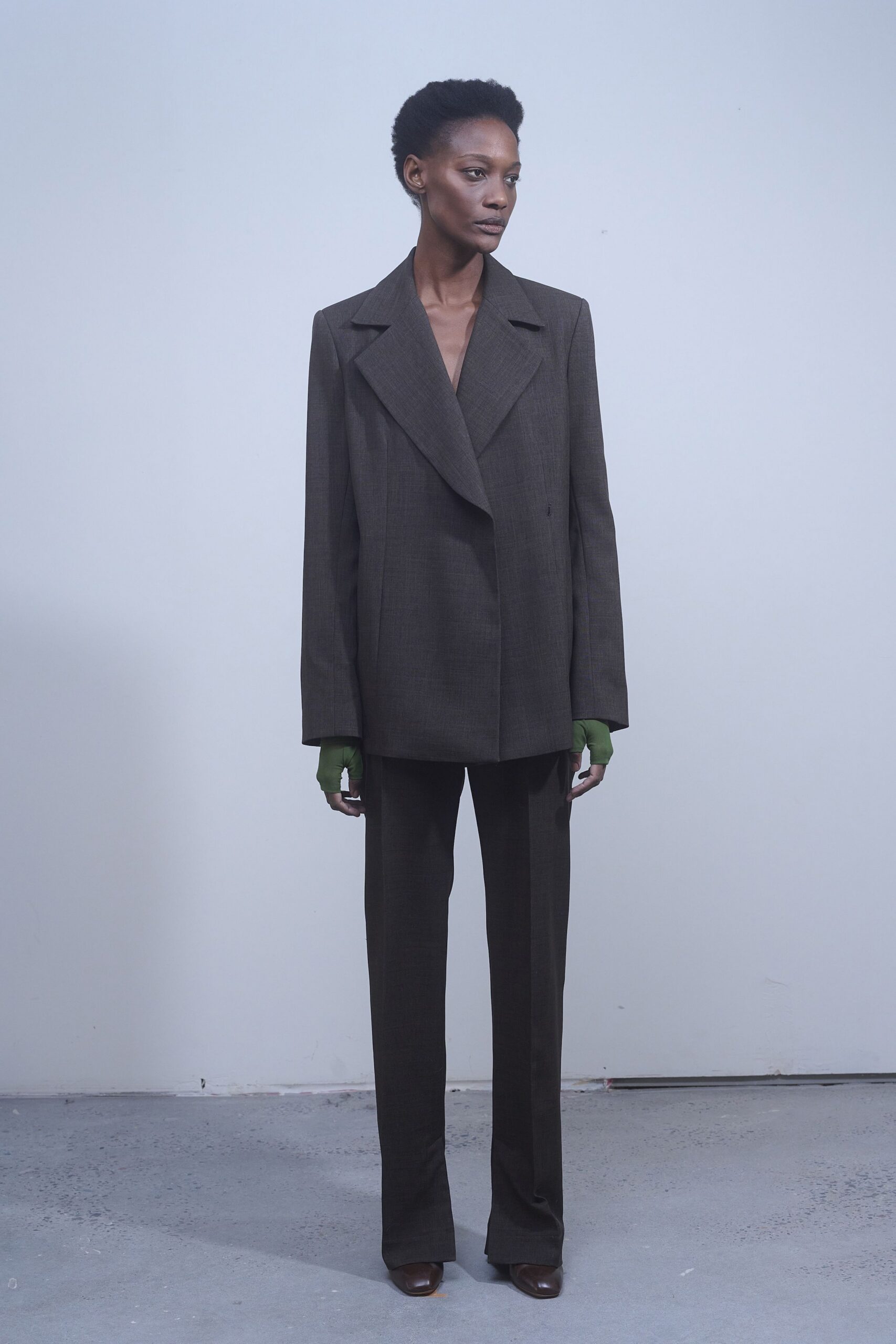 brown wool long-sleeve collared oversized buttoned blazer