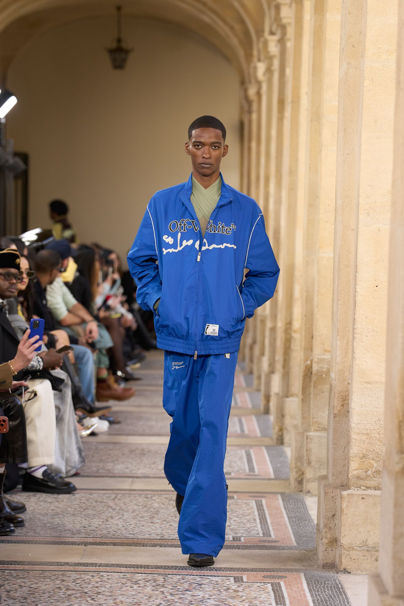 blue cotton long-sleeve collared relaxed zippered jacket