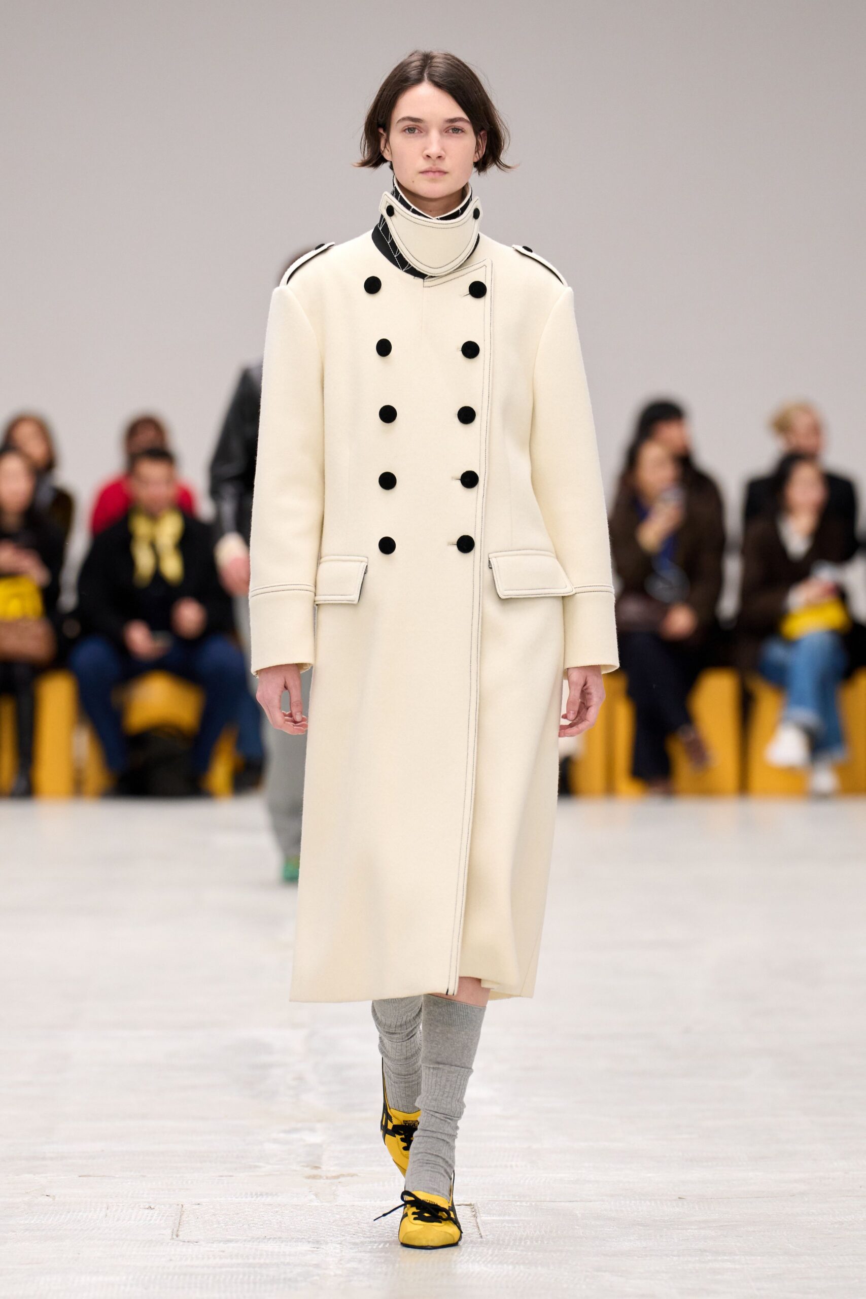 white wool long-sleeve collared fitted buttoned midi coat