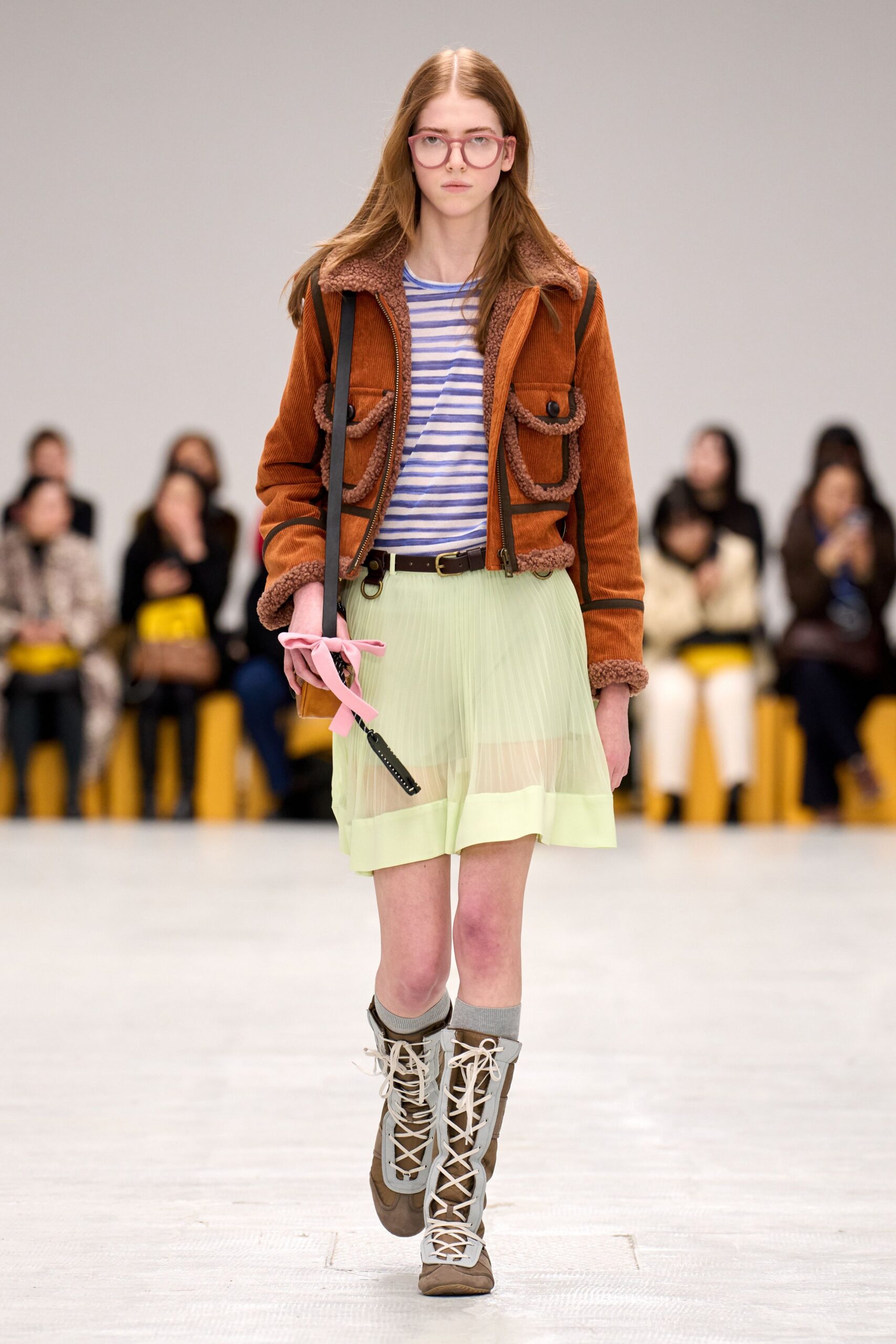 green chiffon fitted pleated sheer short skirt